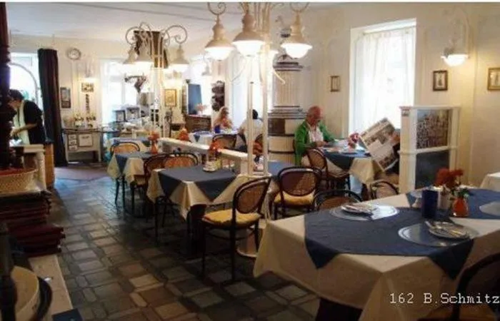 Restaurant/places to eat in Hotel am Friedrichsbad