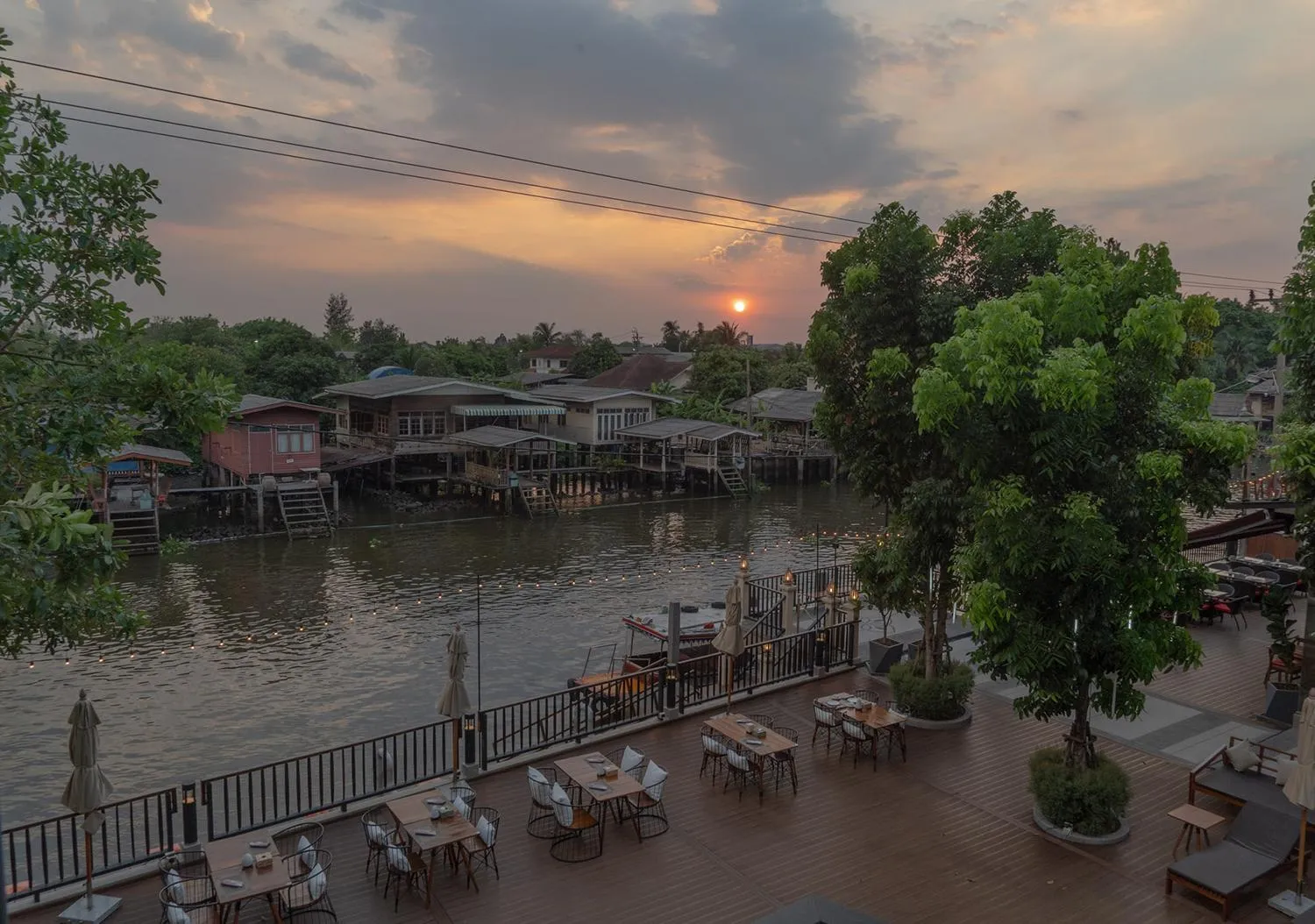 Natural landscape in W1Bangkoknoi Hotel