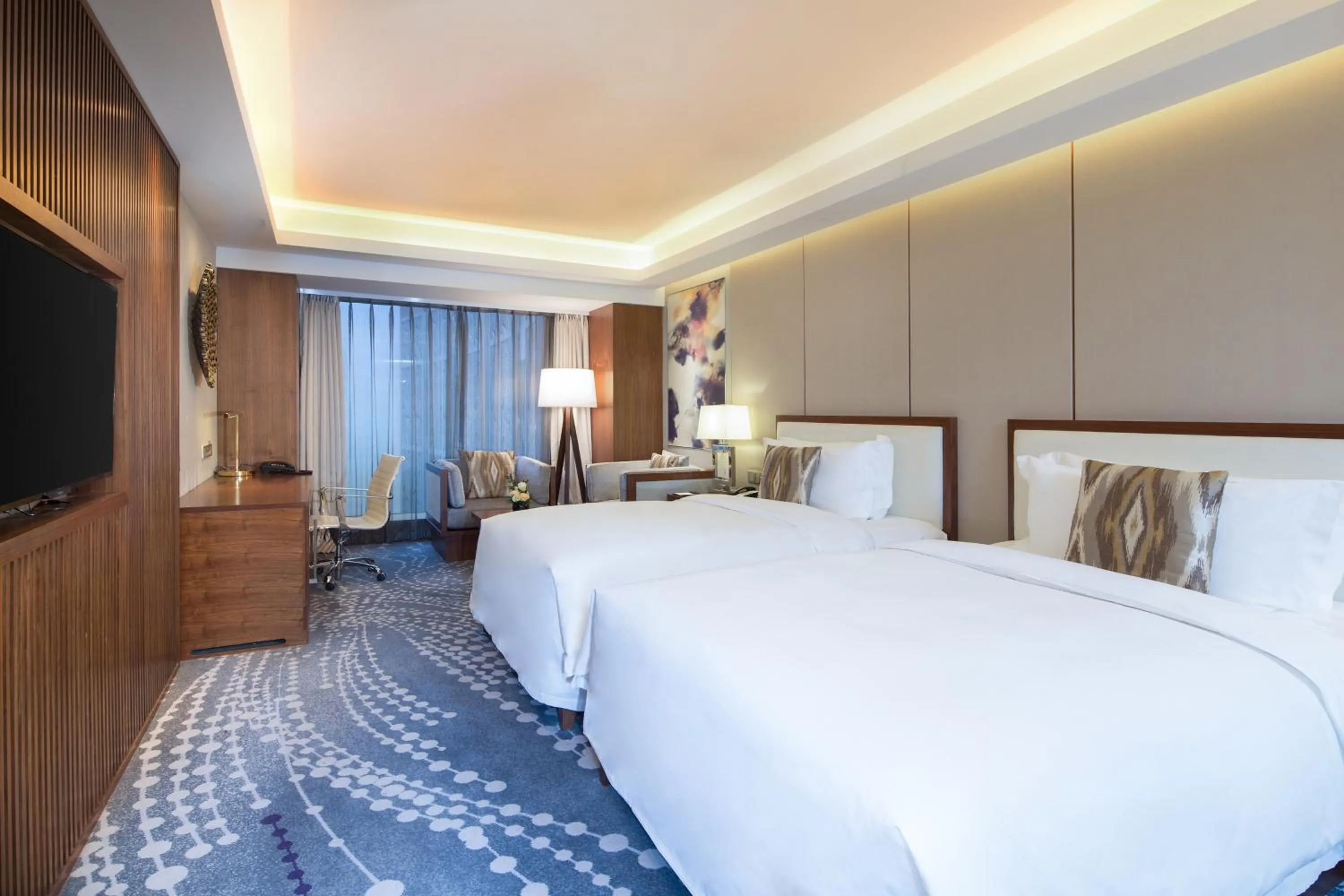 Property building, Bed in Intercontinental Jinan City Center by IHG