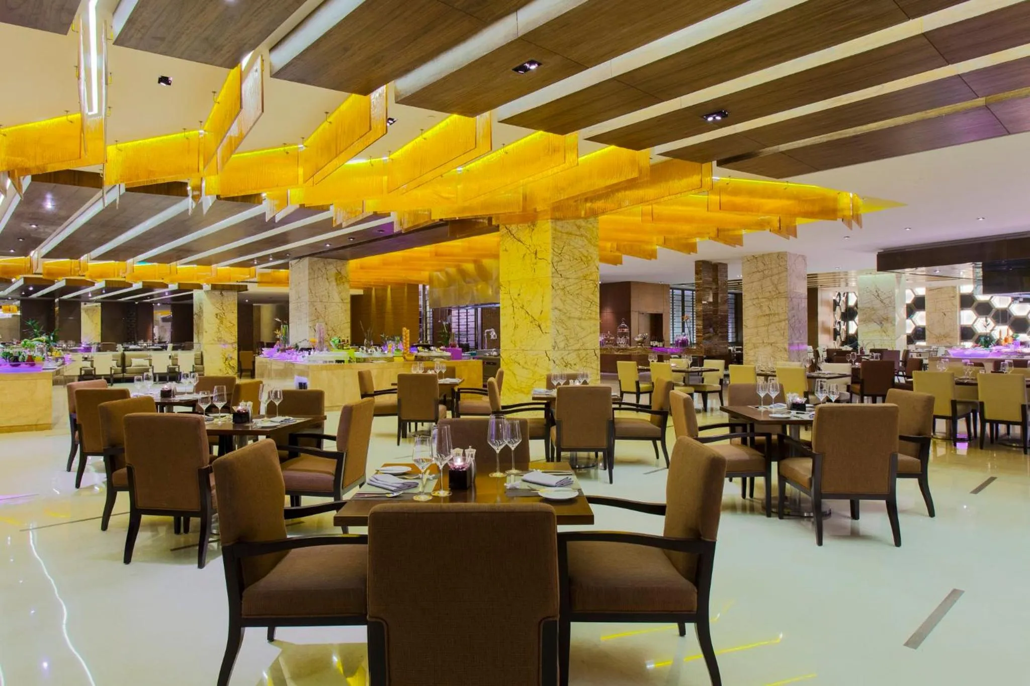 Restaurant/places to eat in Intercontinental Jinan City Center by IHG