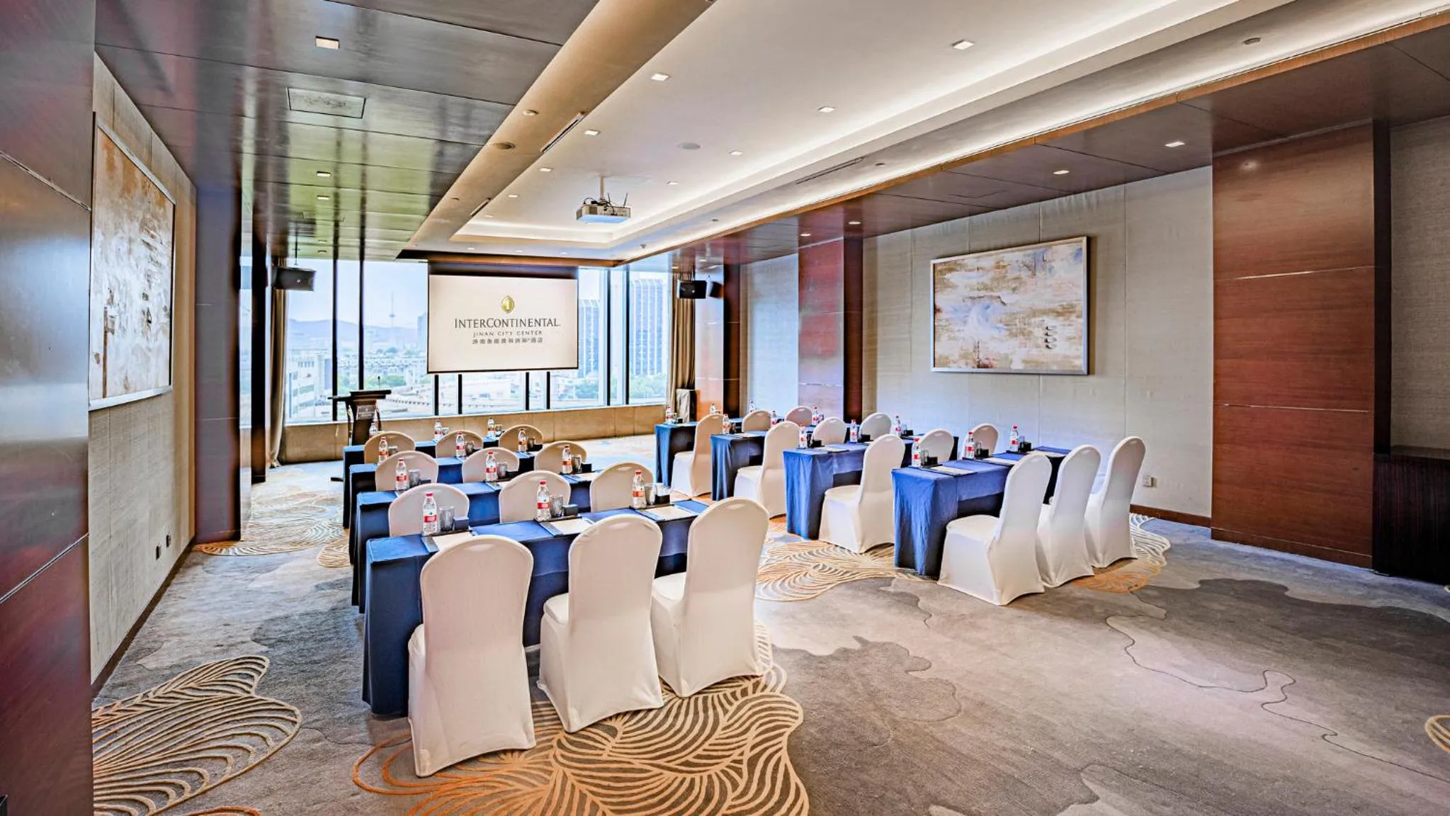 Meeting/conference room in Intercontinental Jinan City Center by IHG