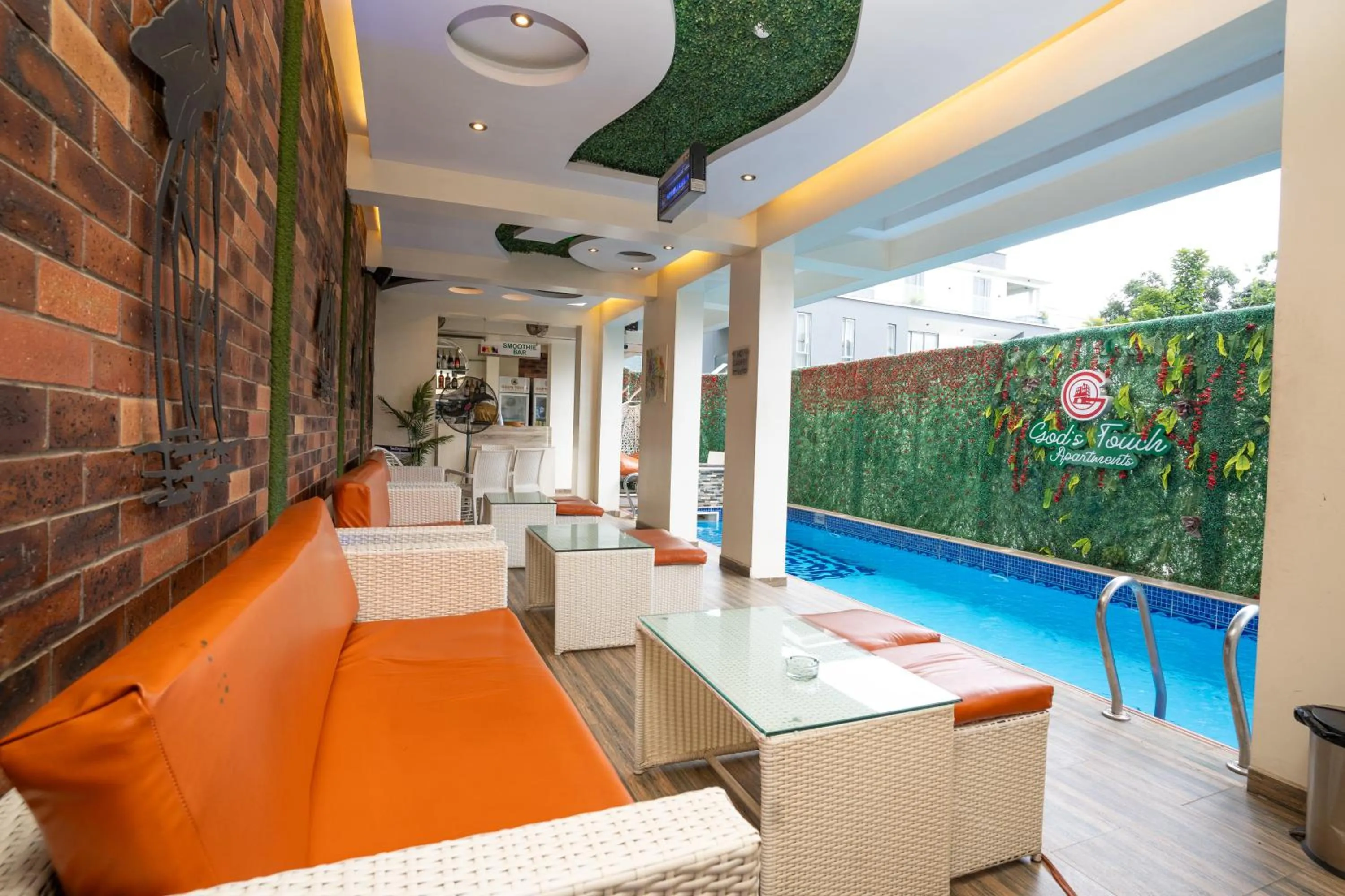 Lounge or bar in God's Touch Apartments Signature