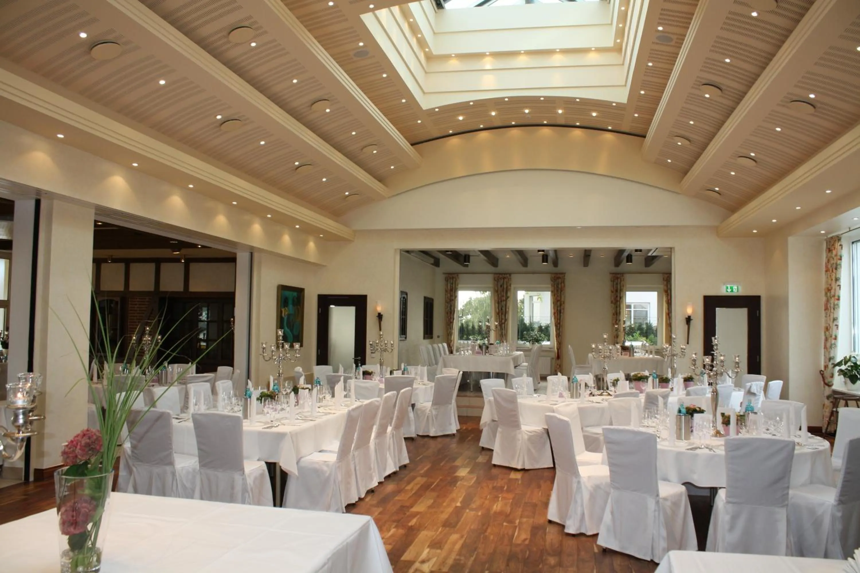 Banquet/Function facilities in Hotel & Apartments Leugermann