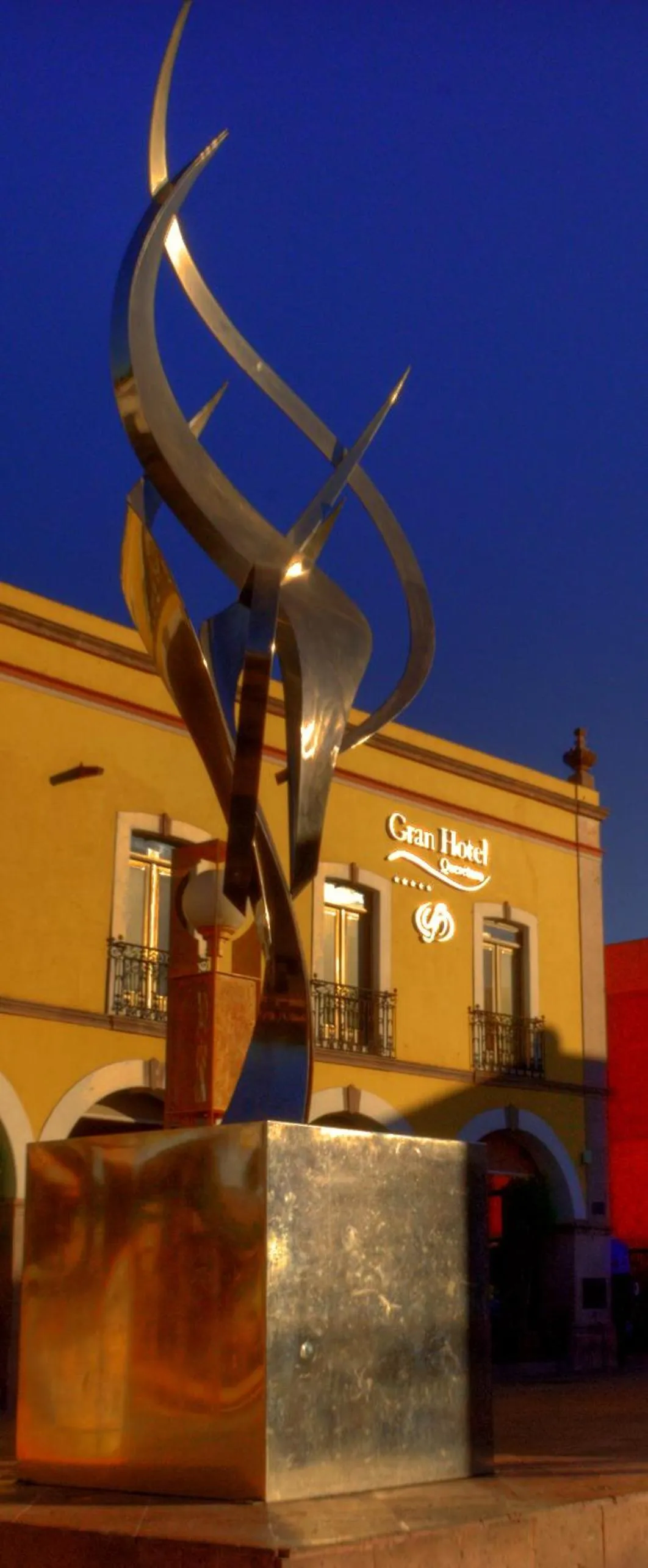Facade/entrance in Gran Hotel de Querétaro