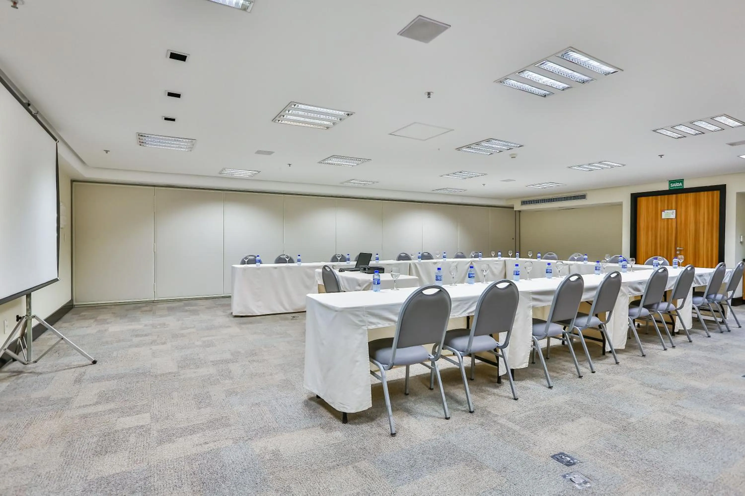 Meeting/conference room in Oft Alfre hotels - Goiânia