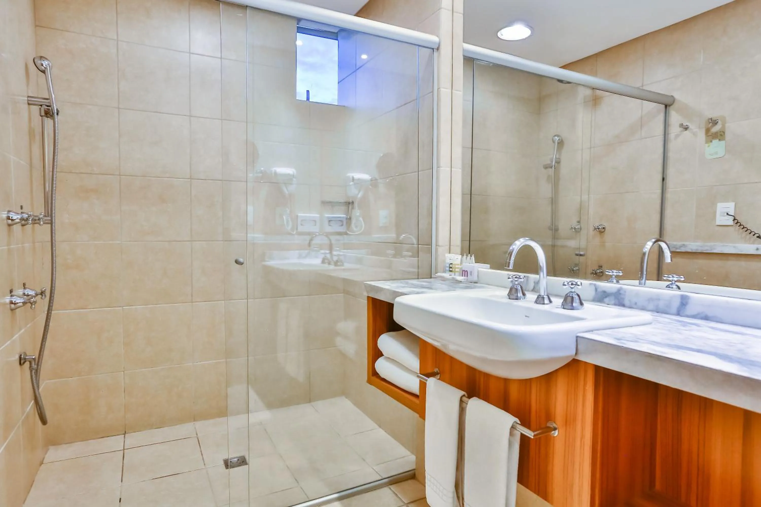 Oft Alfre hotels - Goiânia