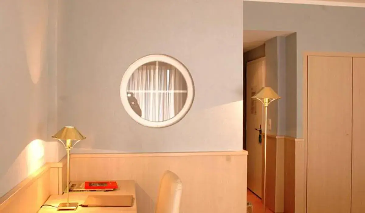 Standard Double Room with Balcony - Special Offer in Hotel Ascona Standard Double Room with Balcony - Special Offer in Hotel Ascona