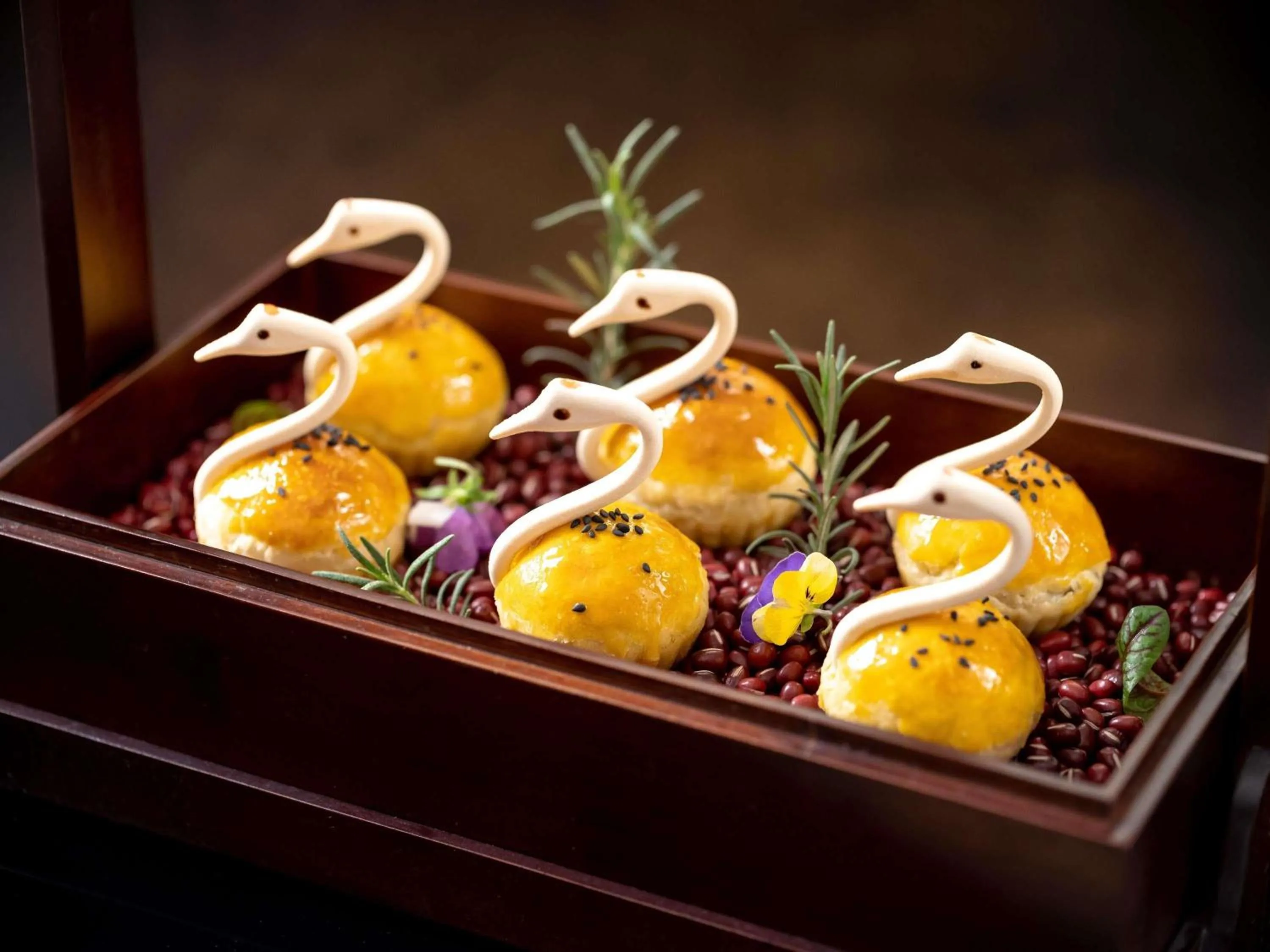 Restaurant/places to eat in Pullman Guangzhou Baiyun Airport