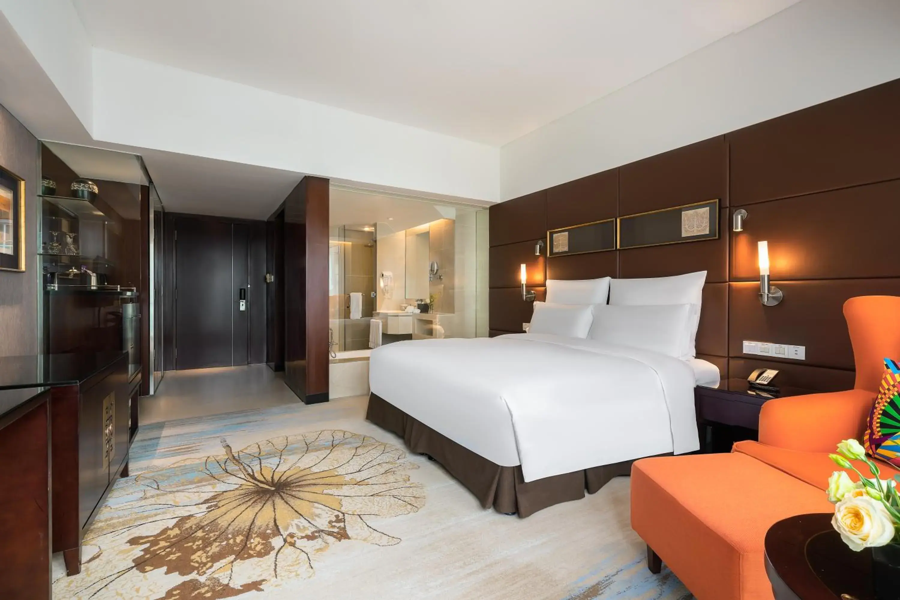 Deluxe King Room with View in Pullman Guangzhou Baiyun Airport - Free Shuttle Bus & Official Registration Agency during Canton Fair Deluxe King Room with View in Pullman Guangzhou Baiyun Airport - Free Shuttle Bus & Official Registration Agency during Canton Fair
