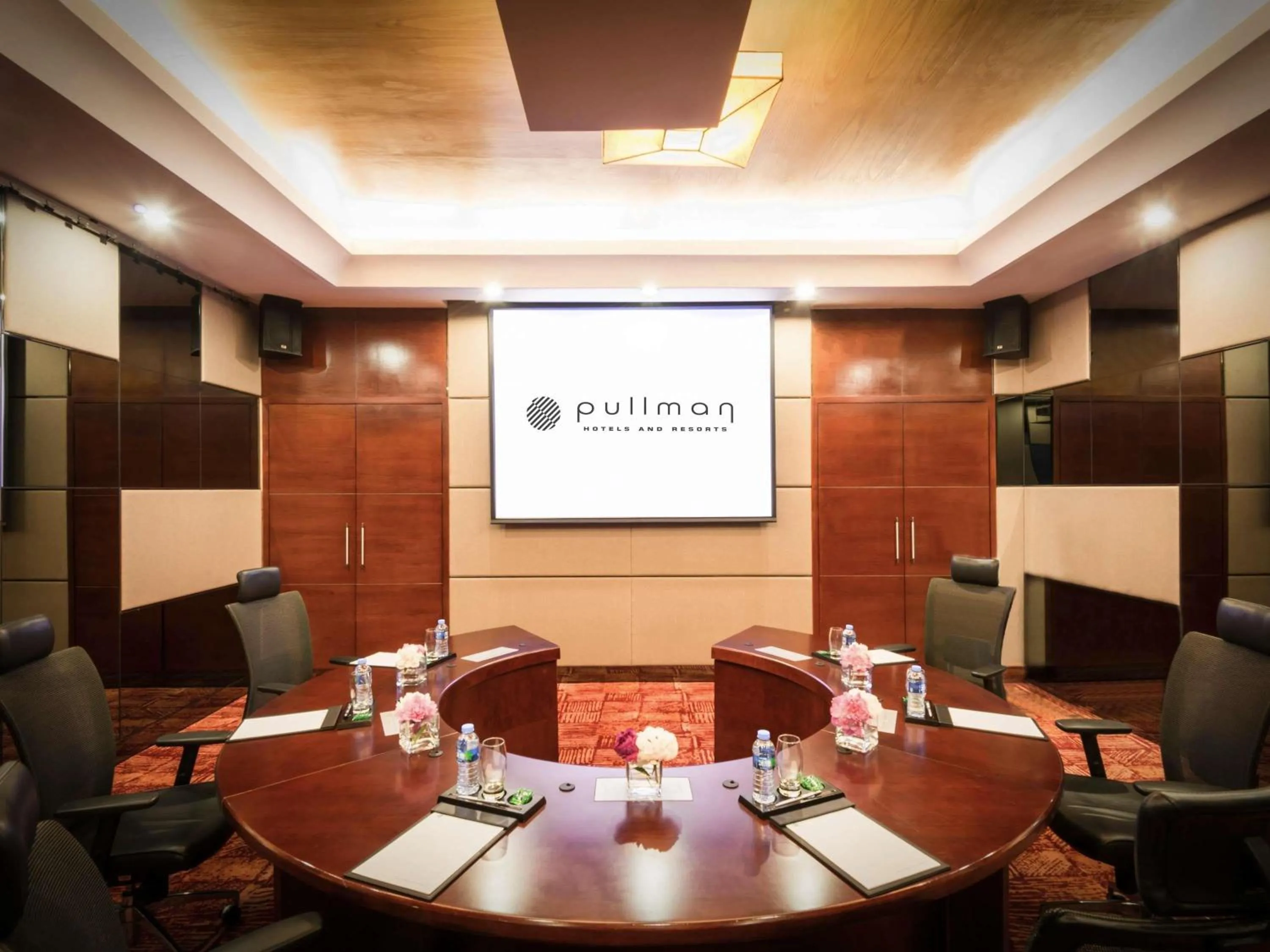 Meeting/conference room in Pullman Guangzhou Baiyun Airport