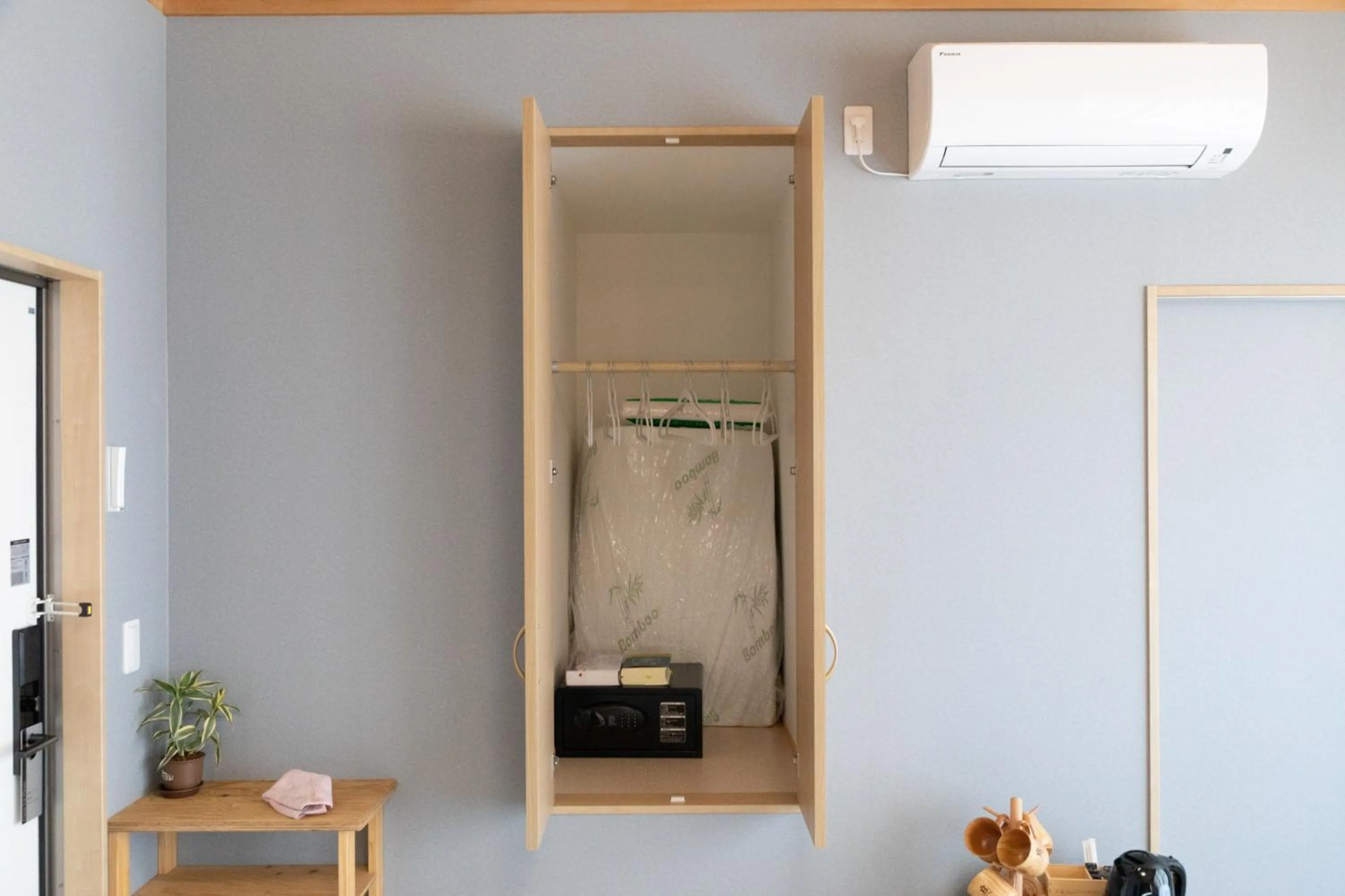 air conditioner in 灯光旅館 Light hotel