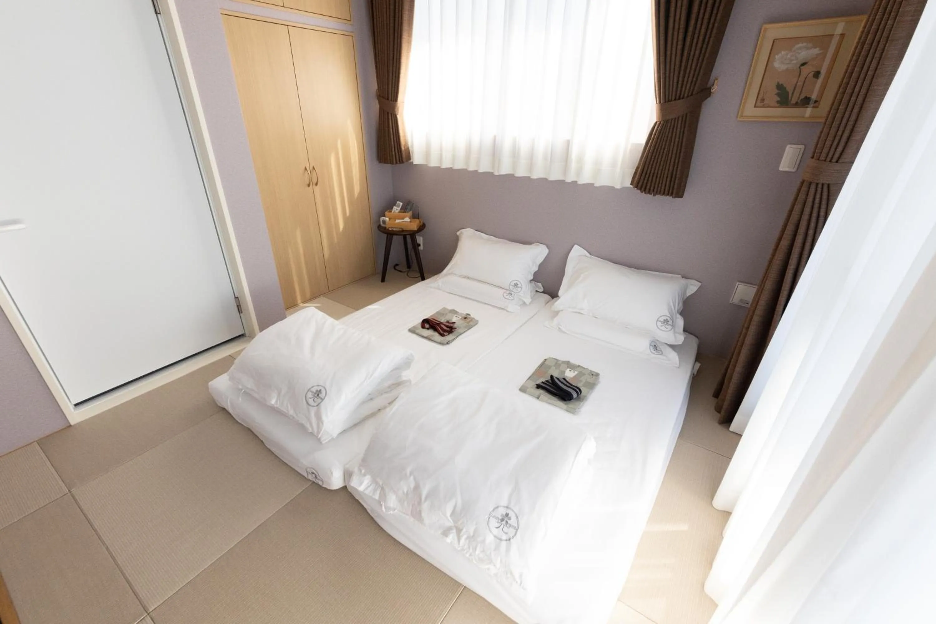 Bedroom, Bed in 灯光旅館 Light hotel