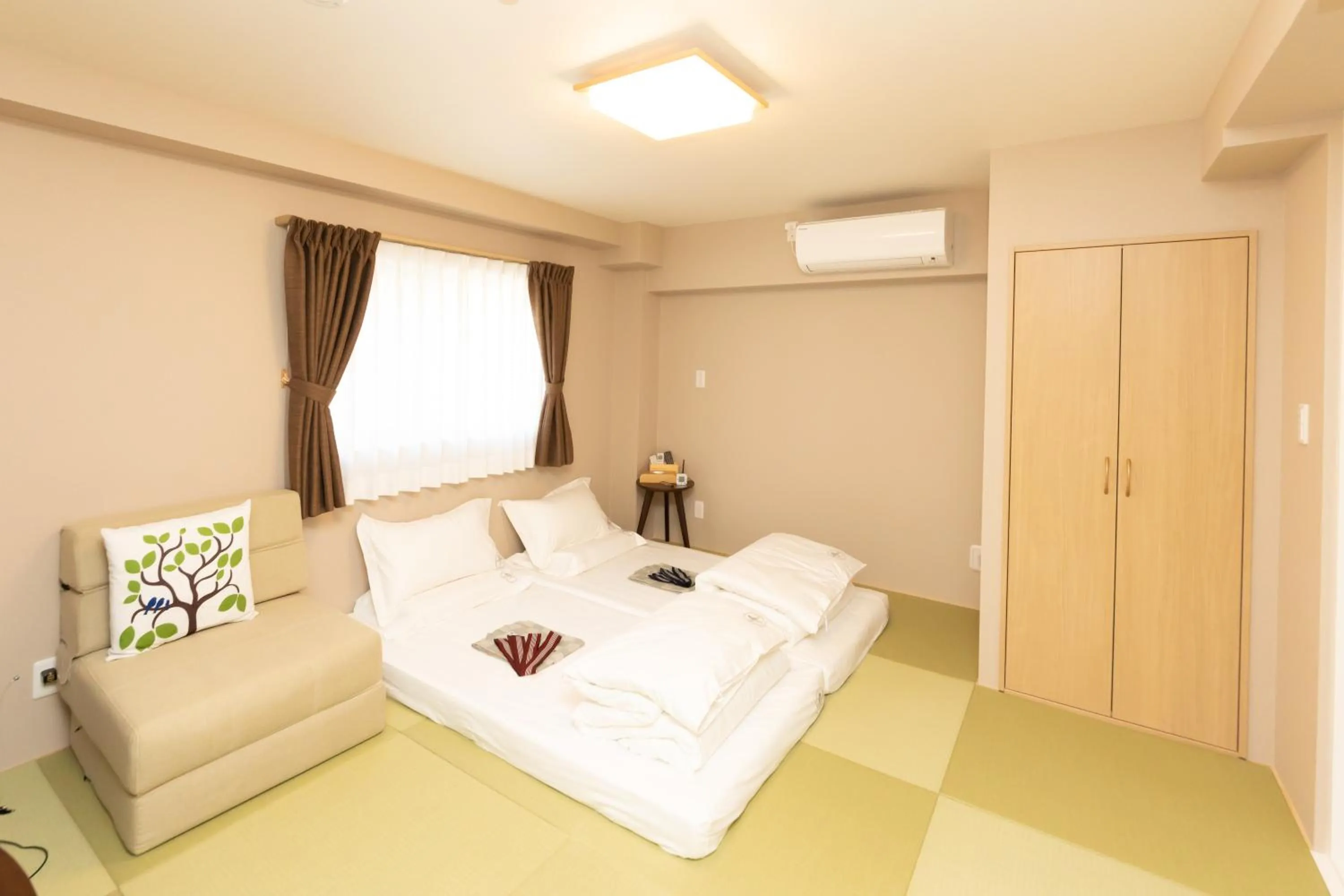 Bed in 灯光旅館 Light hotel