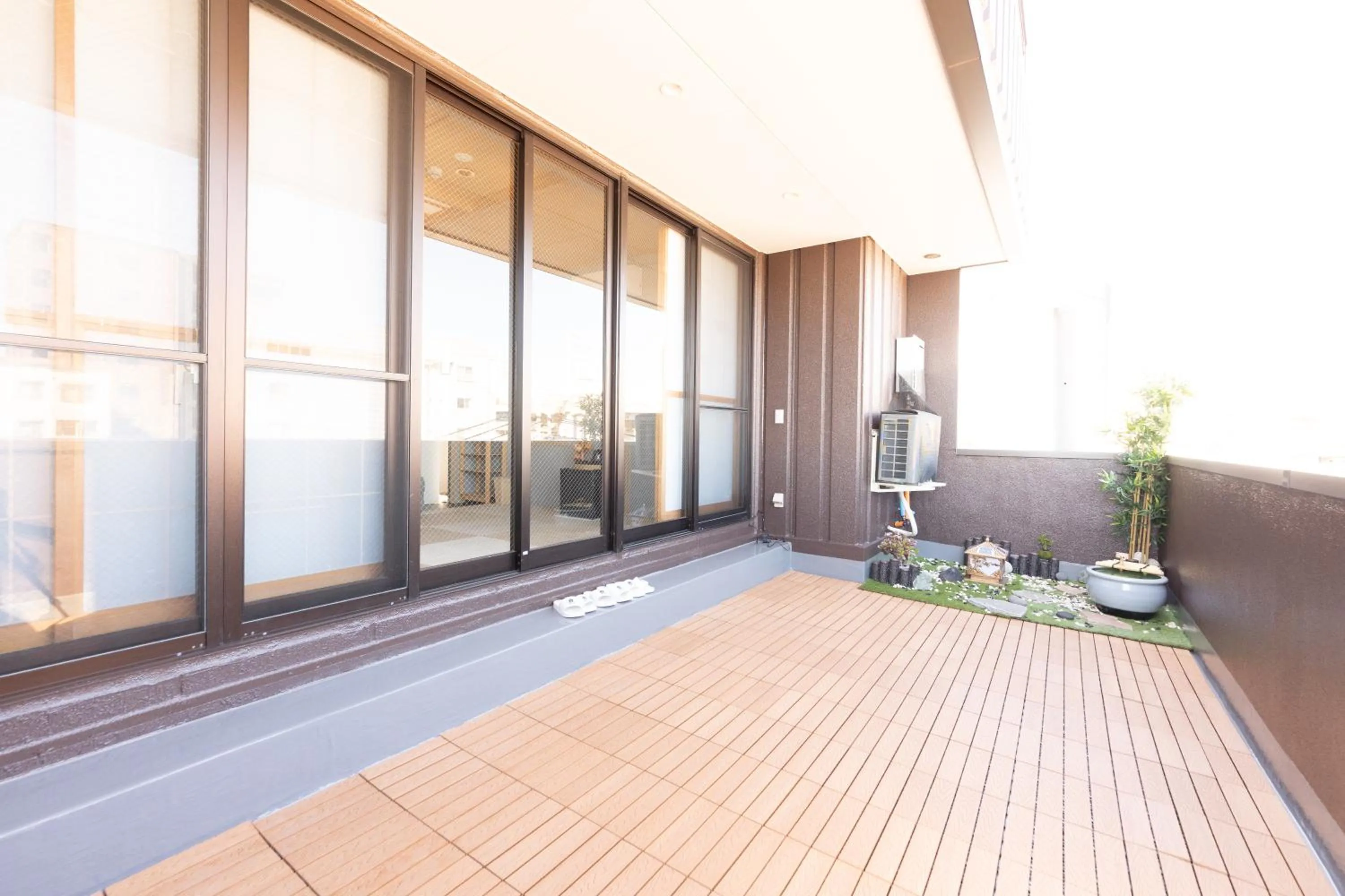 Day in 灯光旅館 Light hotel