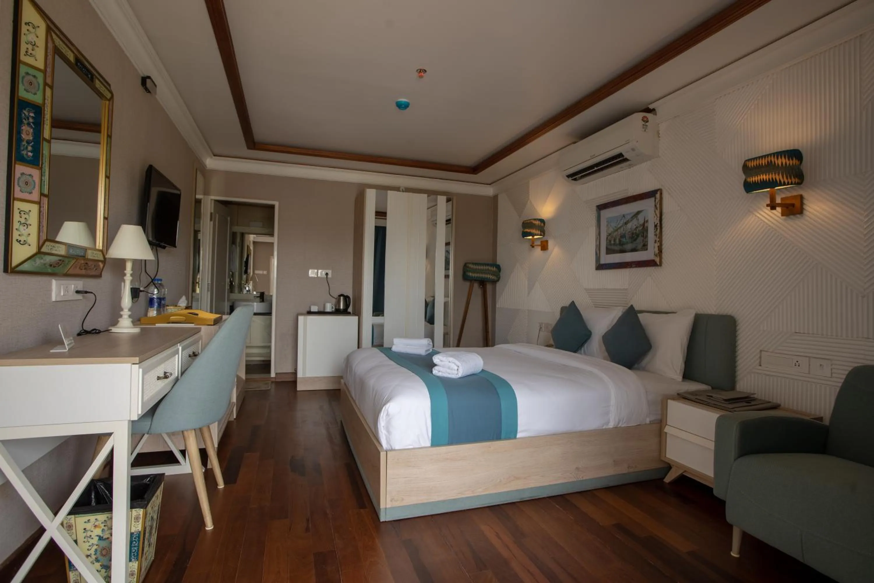 Photo of the whole room, Bed in State Beach Resort And Spa