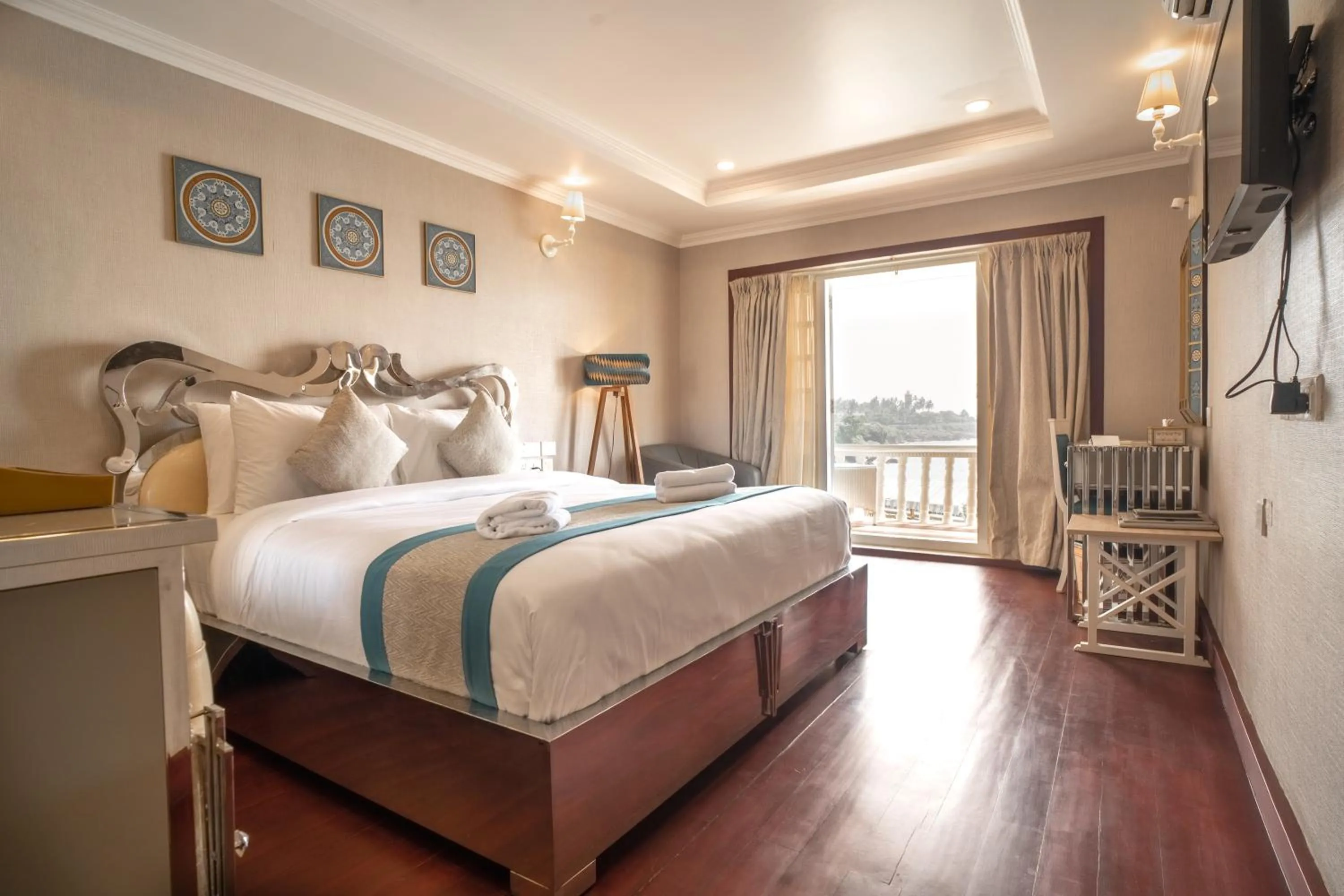 Photo of the whole room, Bed in State Beach Resort And Spa