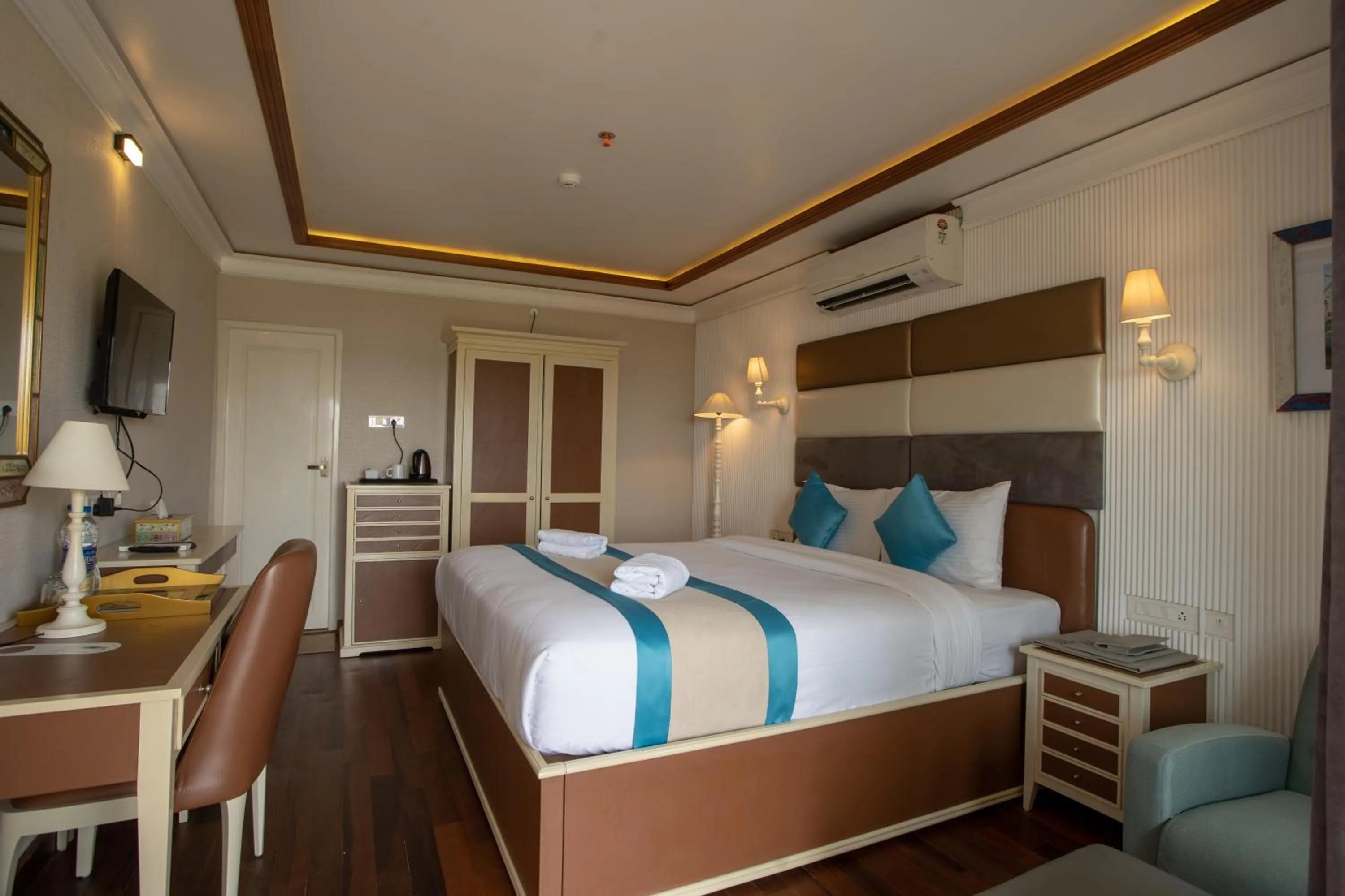 Bed in State Beach Resort And Spa