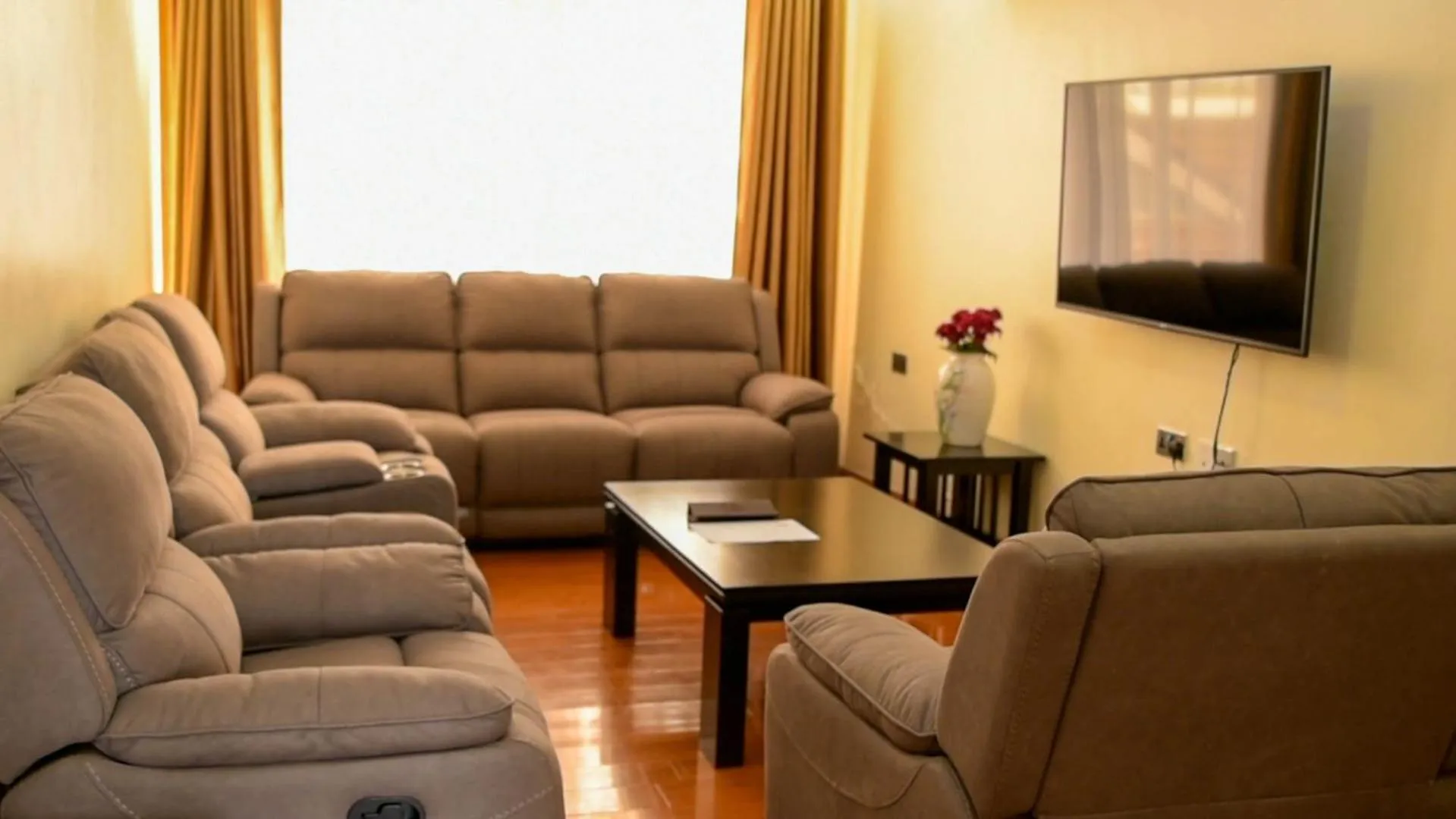 Family Bungalow in Esiankiki Resort & Spa - Nanyuki