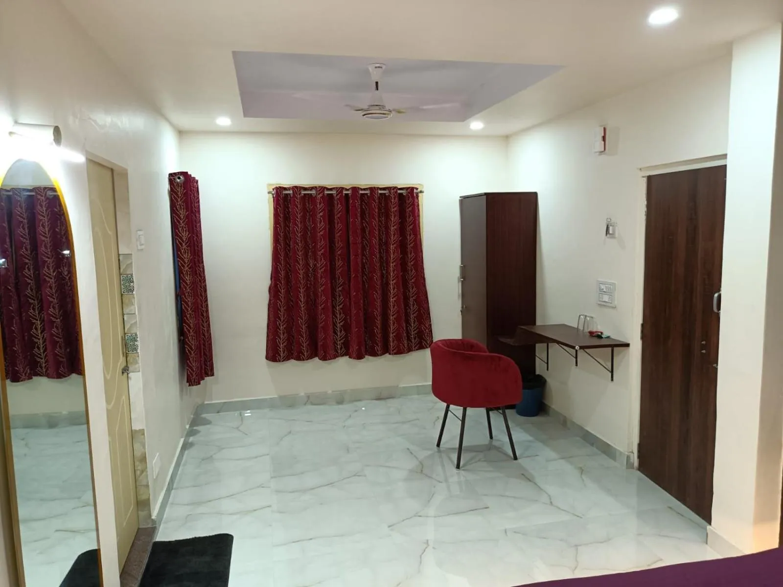 Bedroom in Hotel HCB (Hemo Chandra Bhawan)