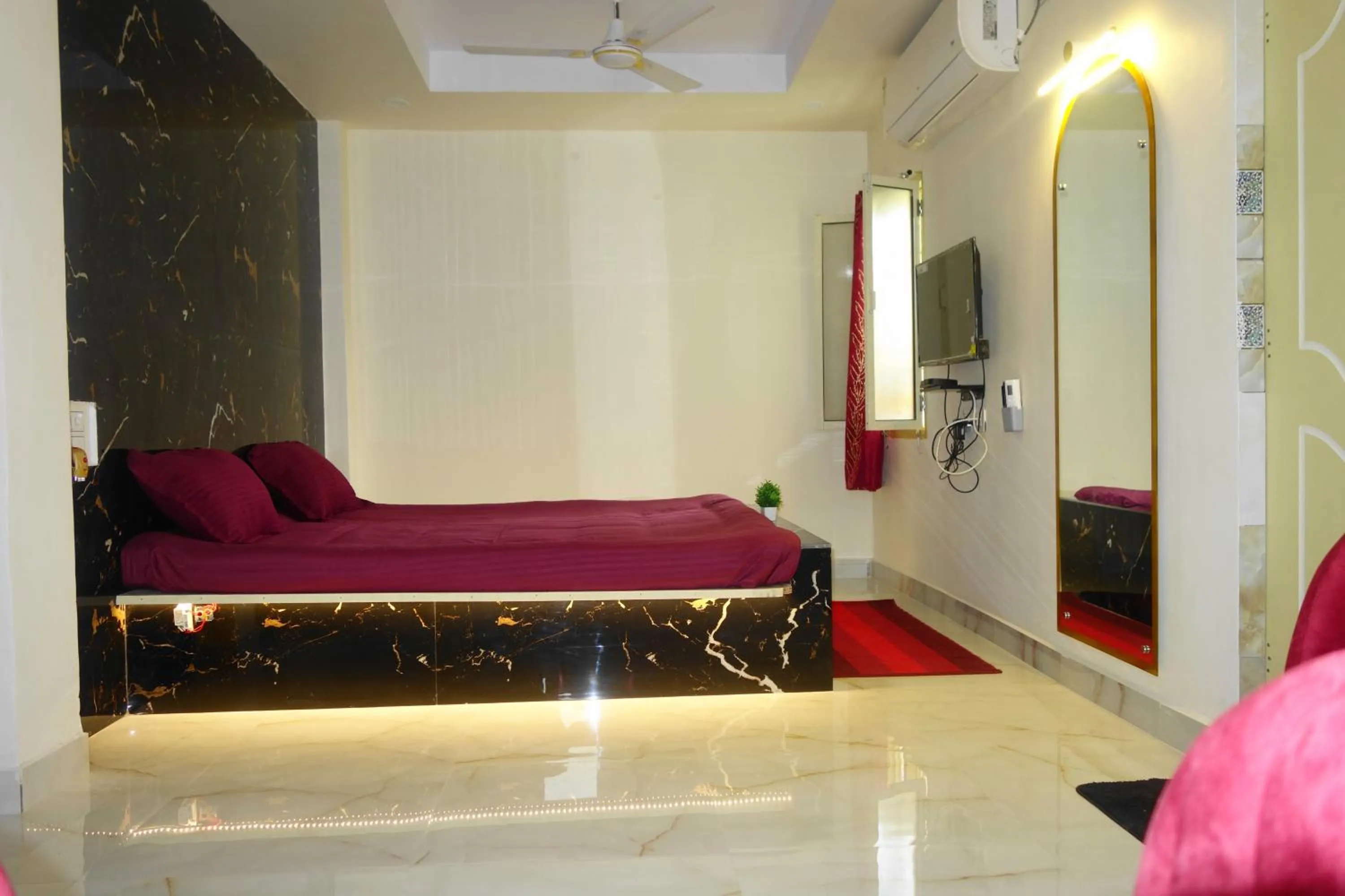 Bed in Hotel HCB (Hemo Chandra Bhawan)