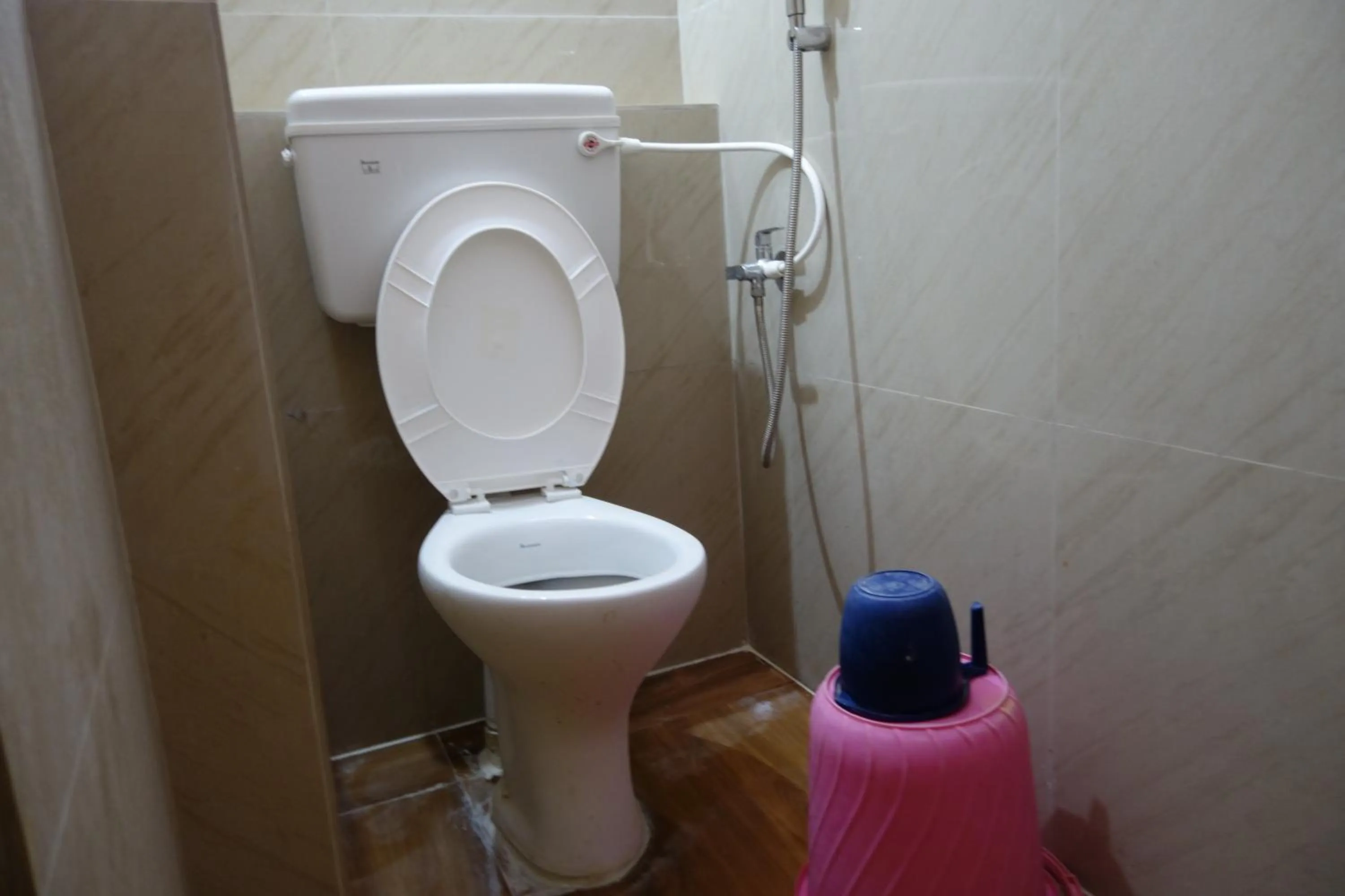 Bathroom in Hotel HCB (Hemo Chandra Bhawan)