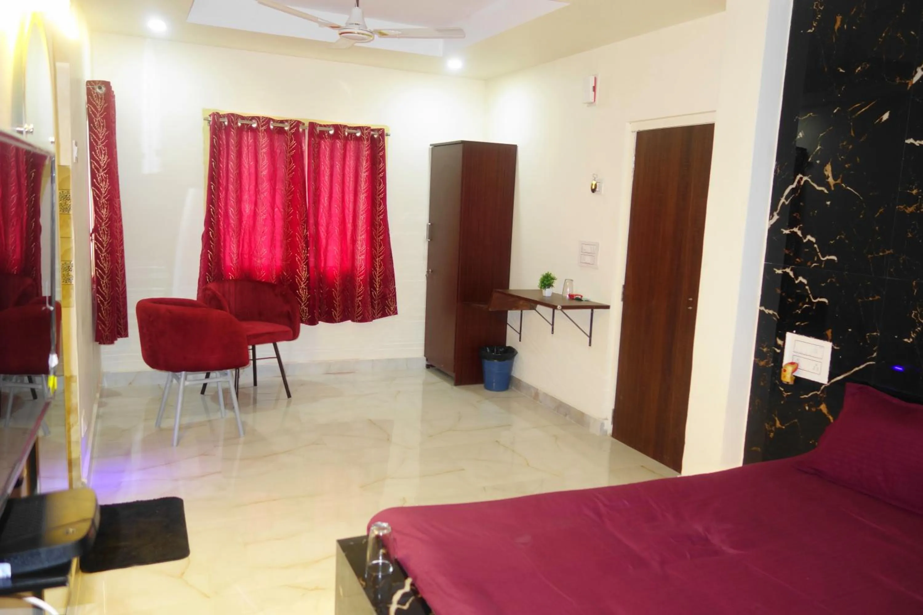 Bed in Hotel HCB (Hemo Chandra Bhawan)