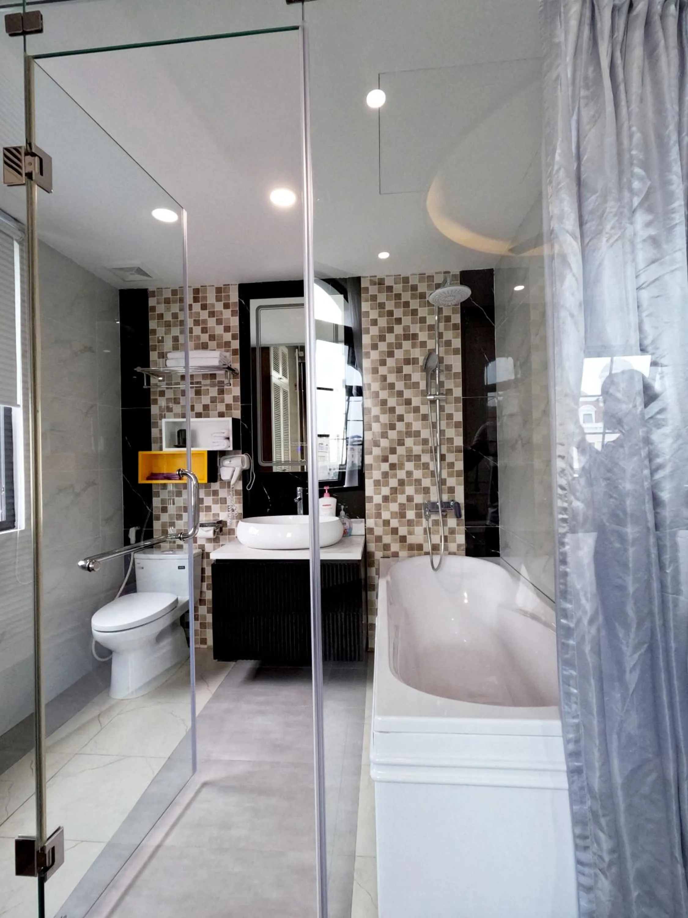 Bathroom in Halong Lavender Hotel