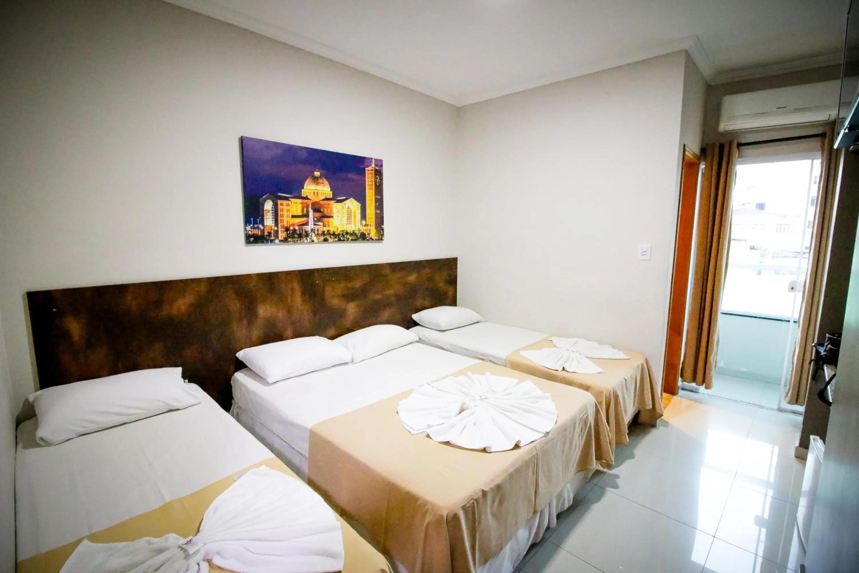 Bedroom in Hotel San Rafain