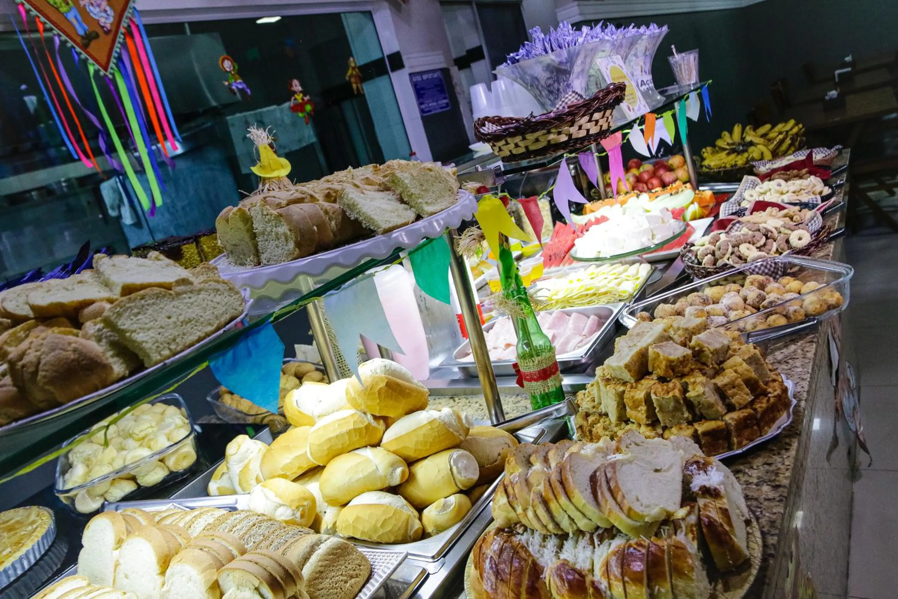 Buffet breakfast in Hotel San Rafain