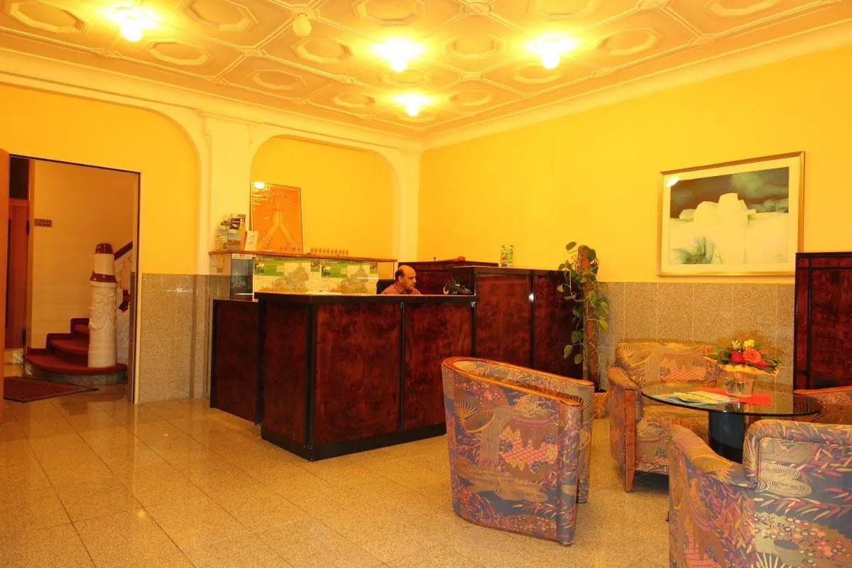 Staff in Hotel Rheinfels