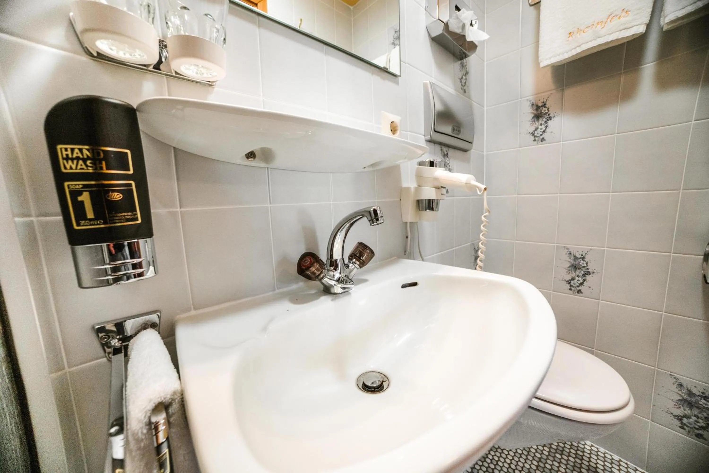 Bathroom in Hotel Rheinfels