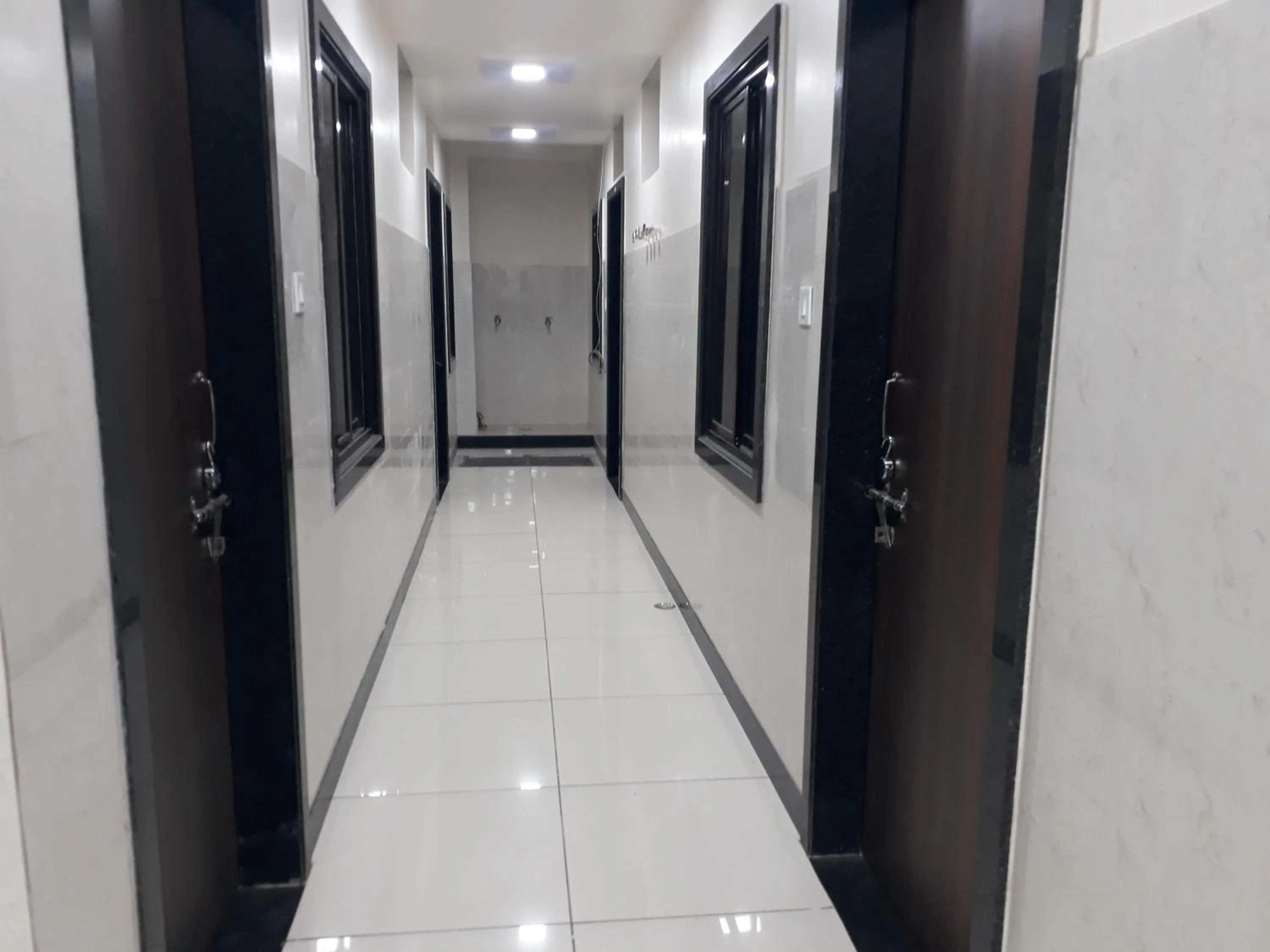 Hotel Chouhan Paradise