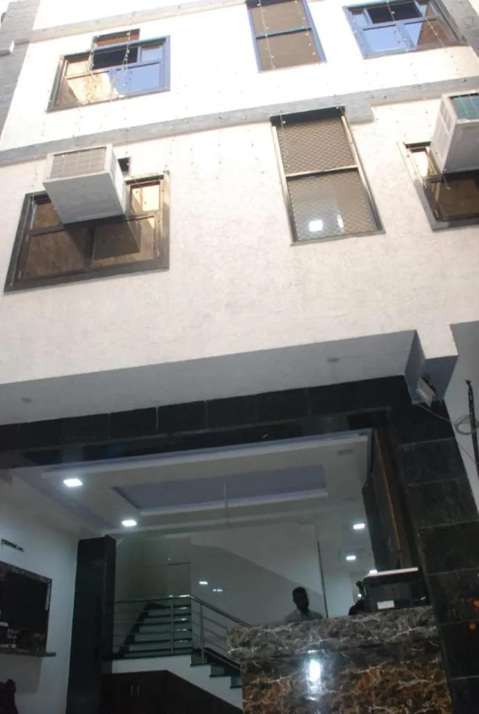 Facade/entrance in Hotel Chouhan Paradise