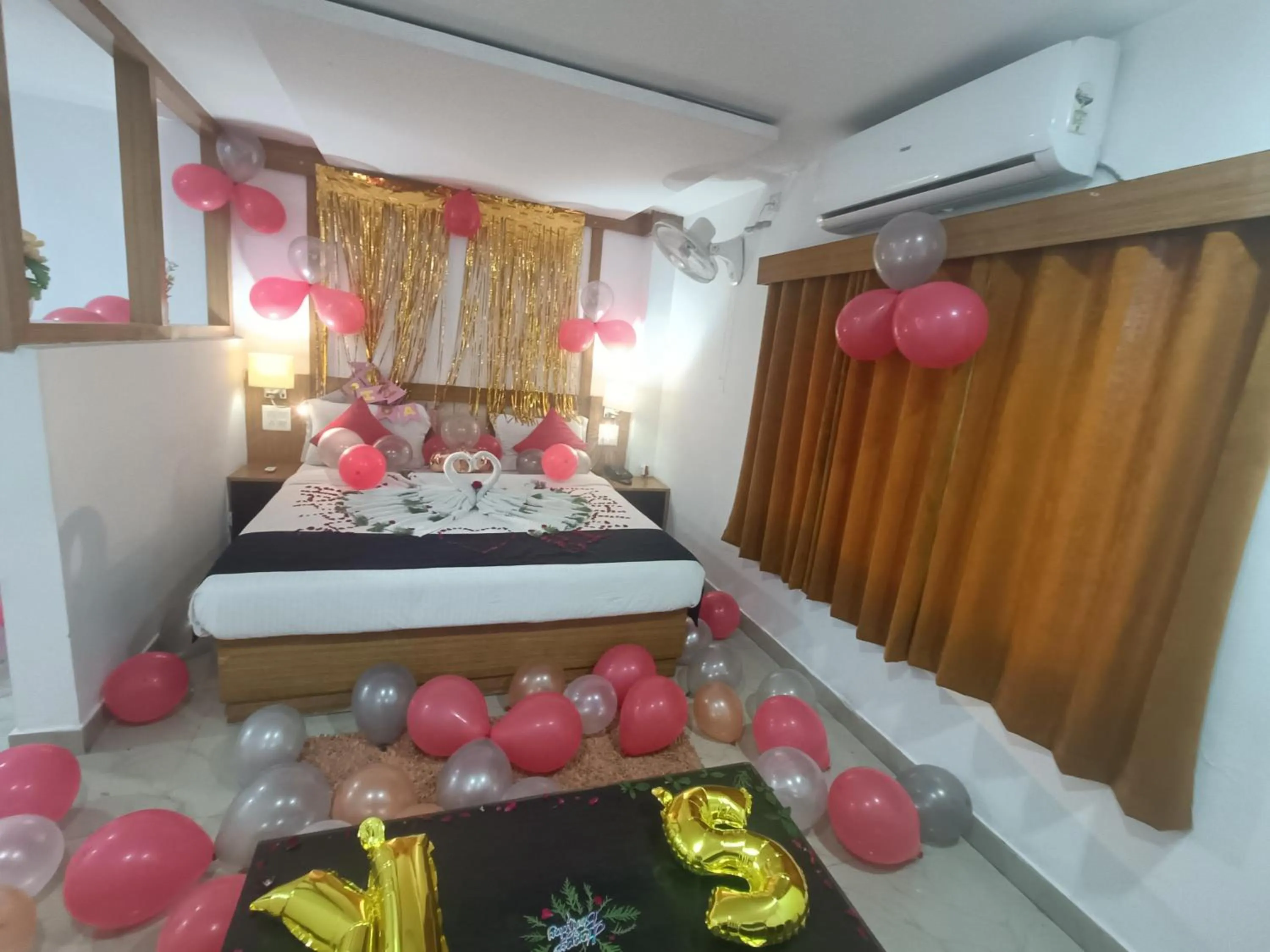 Bed in Sambodhi Retreat