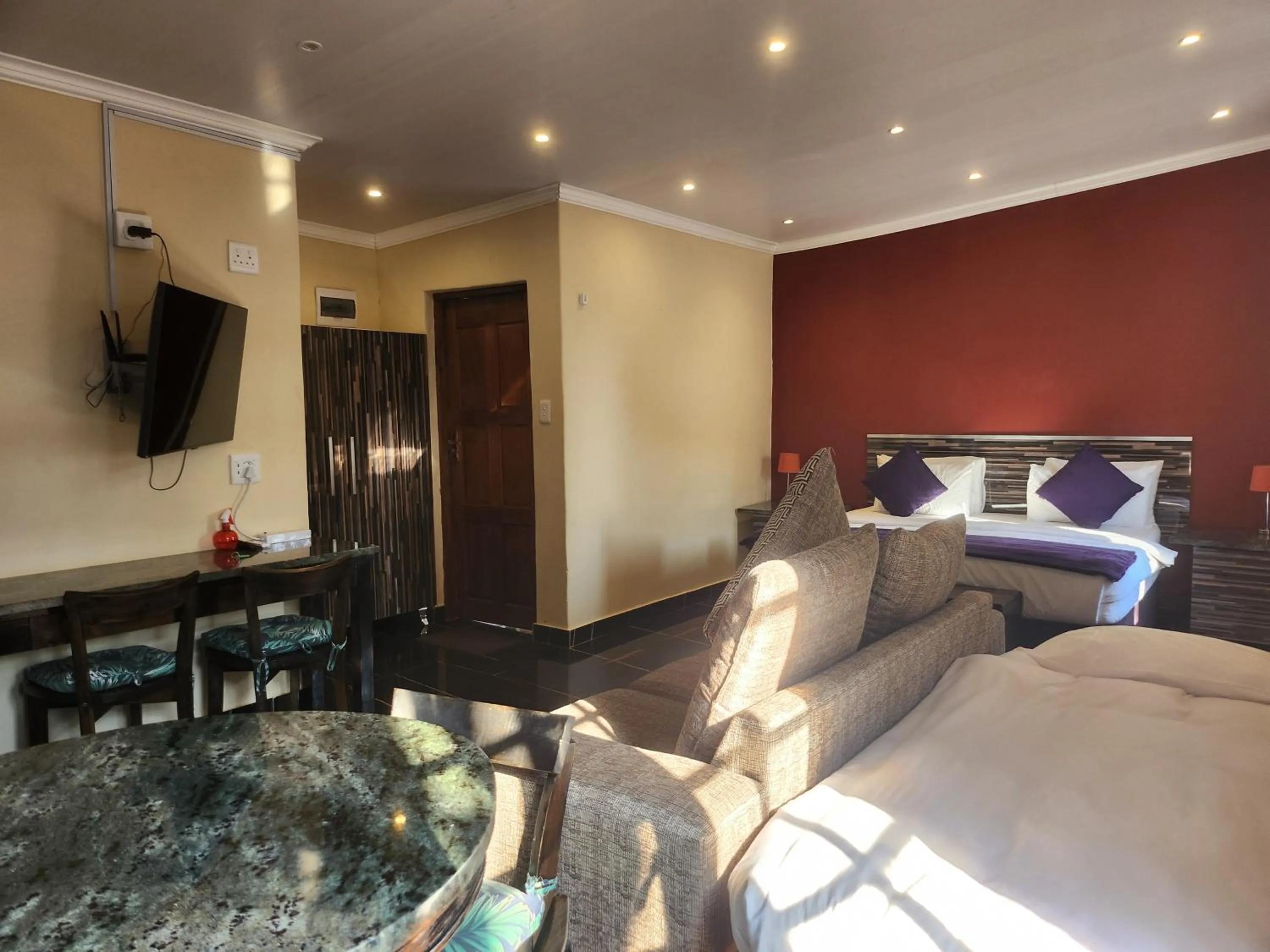 Bed in Gem of Manor drive