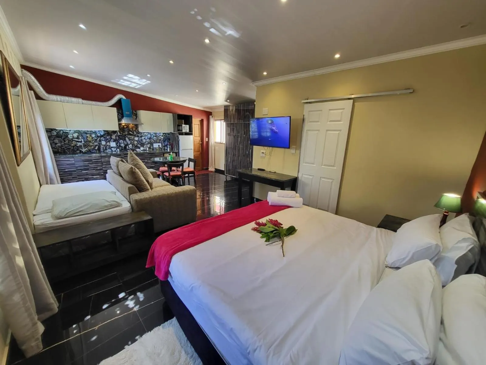 Bed in Gem of Manor drive