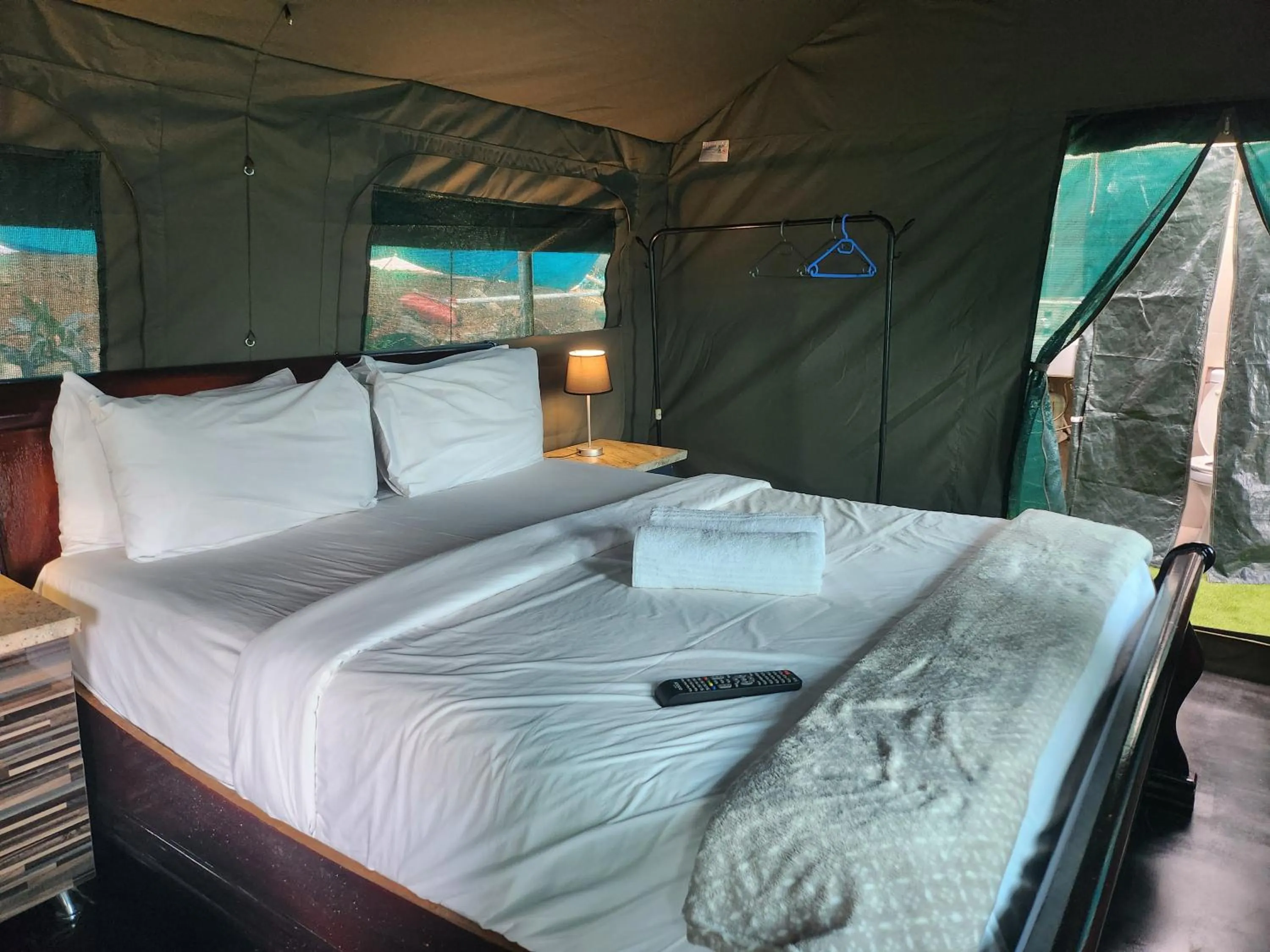 Bed in Gem of Manor drive