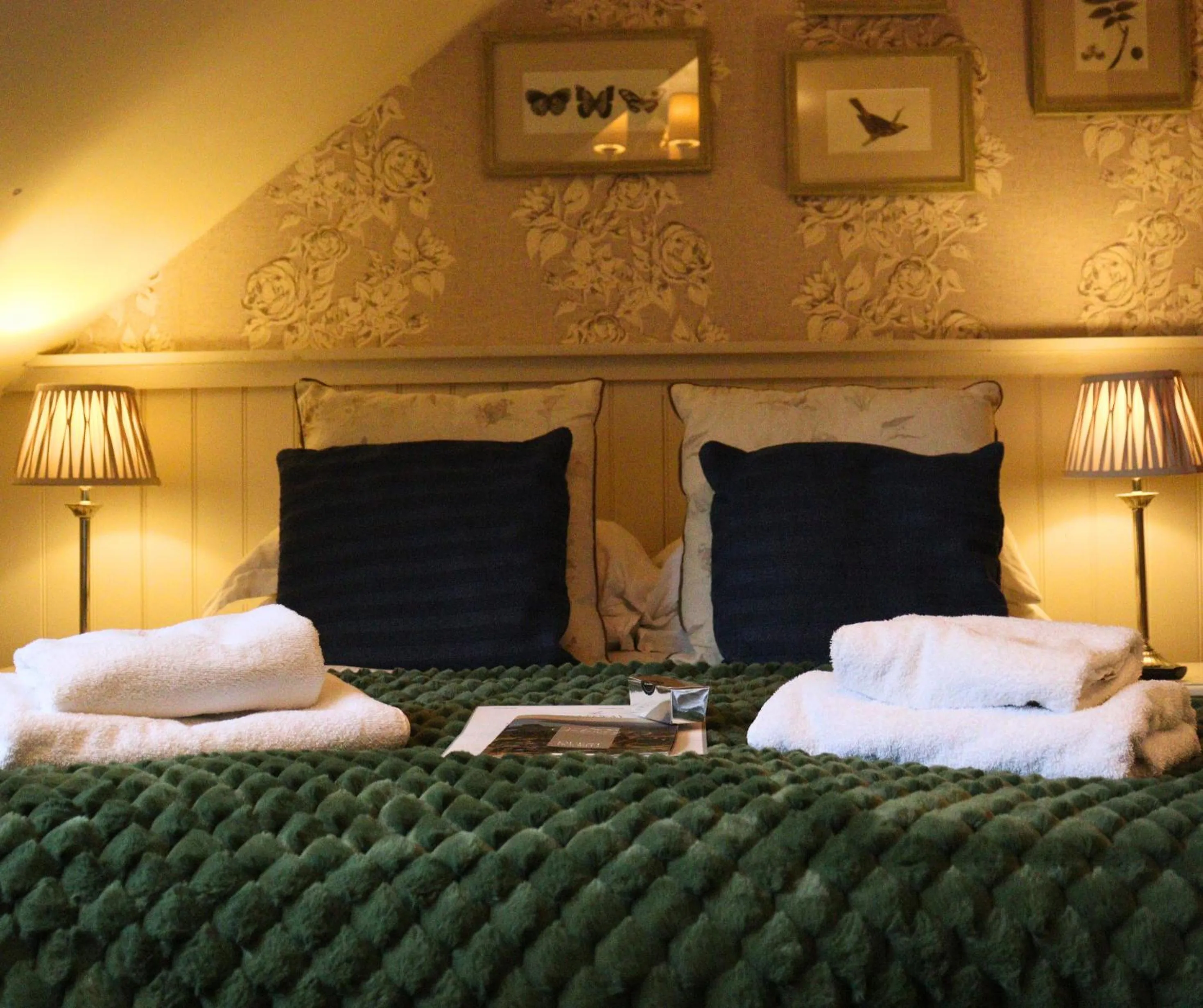 Bed in The Gateway Hotel