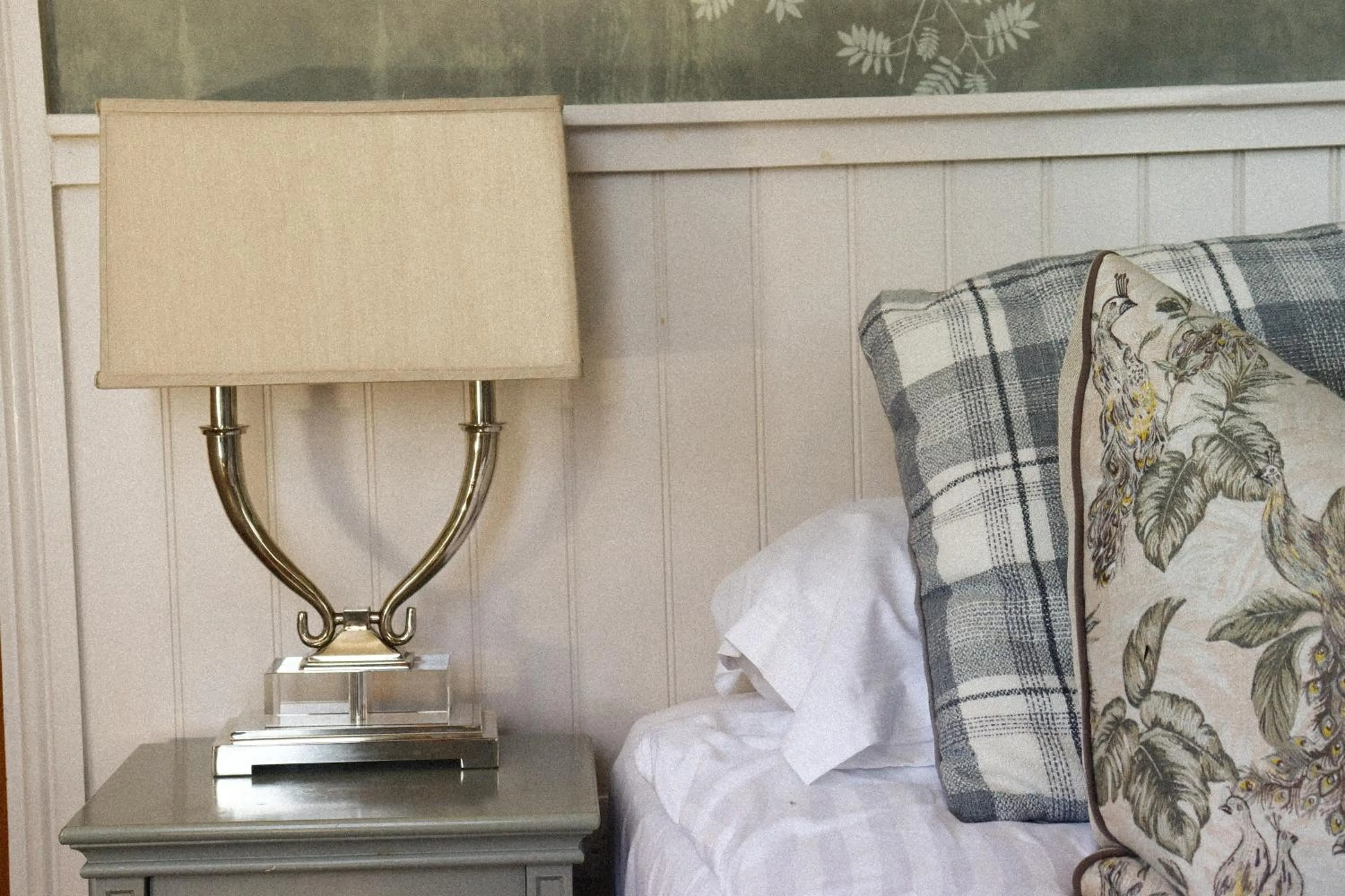 Bed in The Gateway Hotel