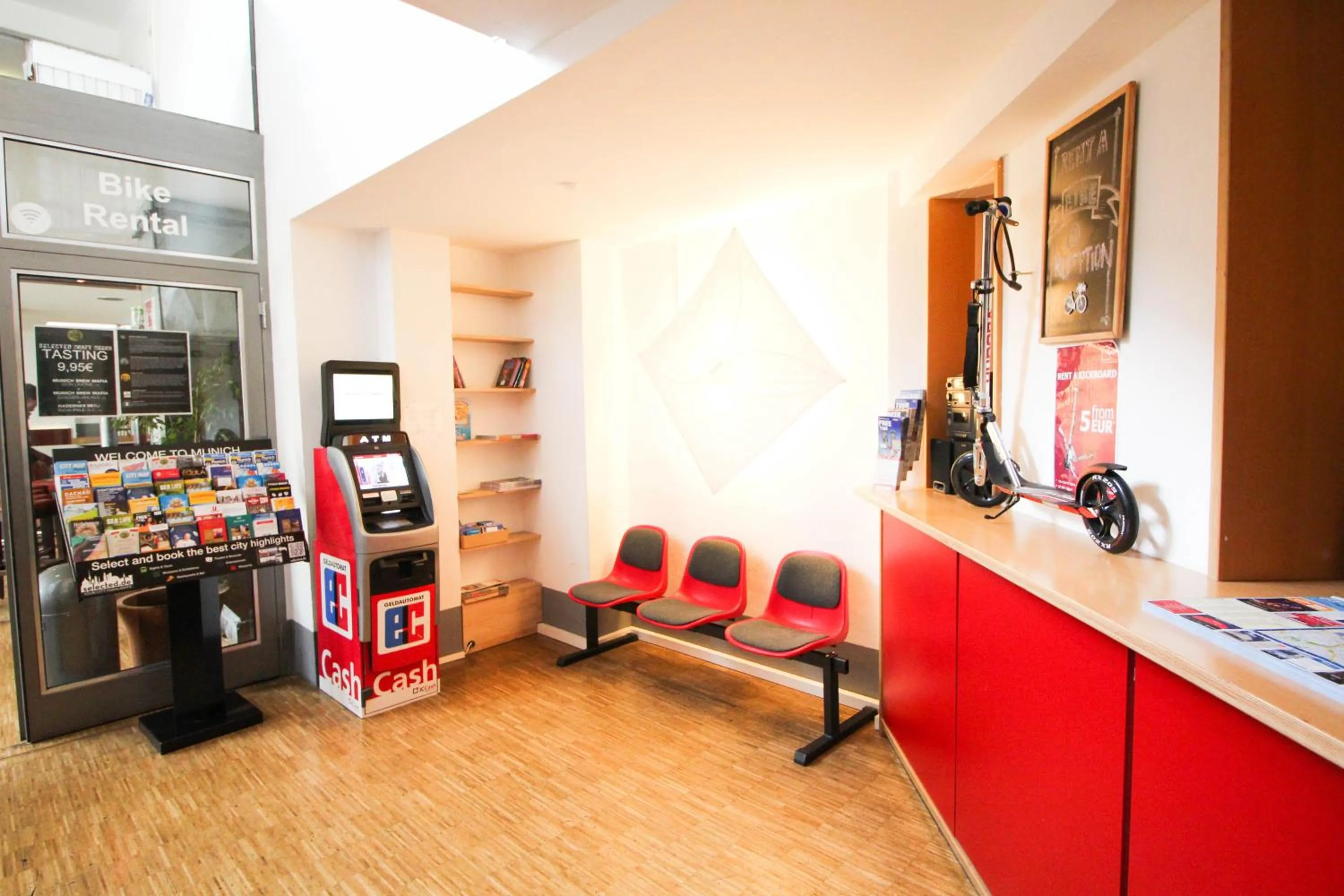 Lobby or reception in THE 4YOU Hostel & Hotel Munich