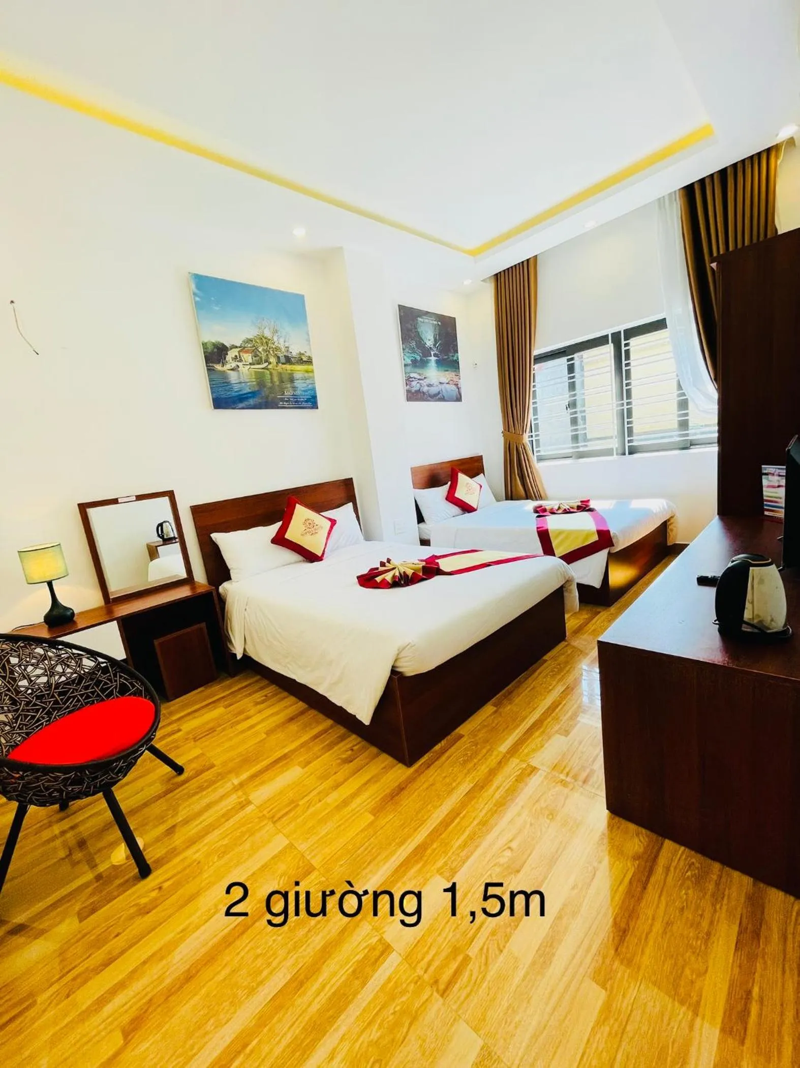 Bed in Sapphire HOTEL HUE