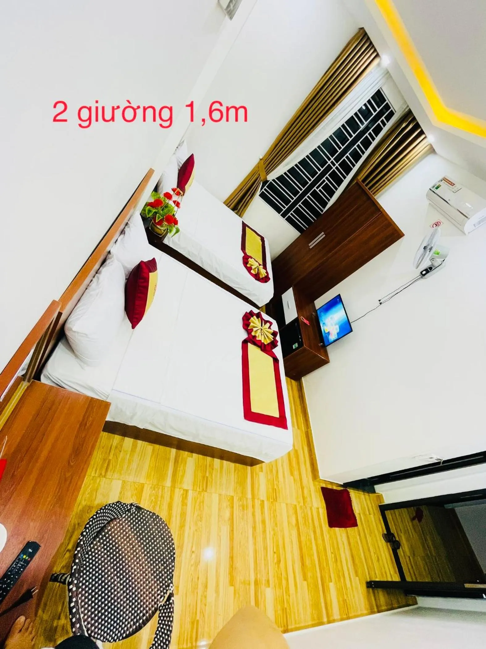 Bed in Sapphire HOTEL HUE