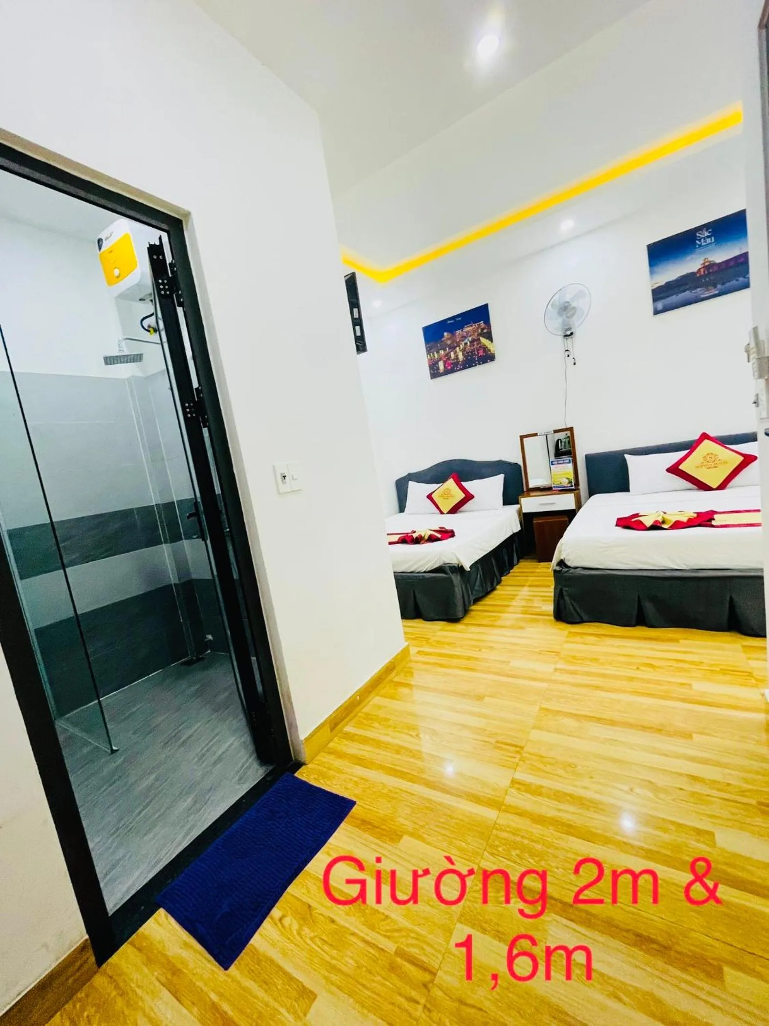 Bed in Sapphire HOTEL HUE