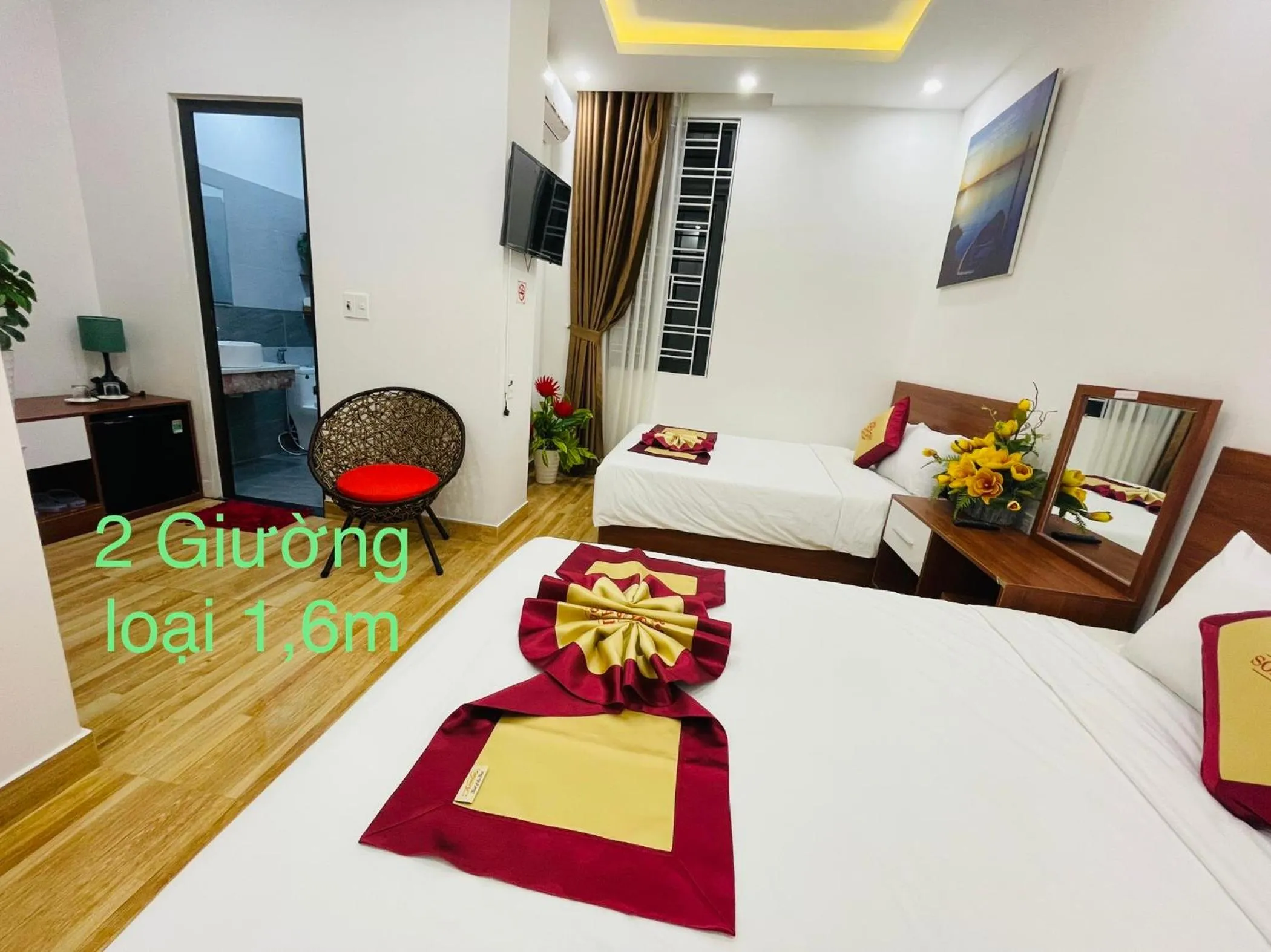 Bed in Sapphire HOTEL HUE