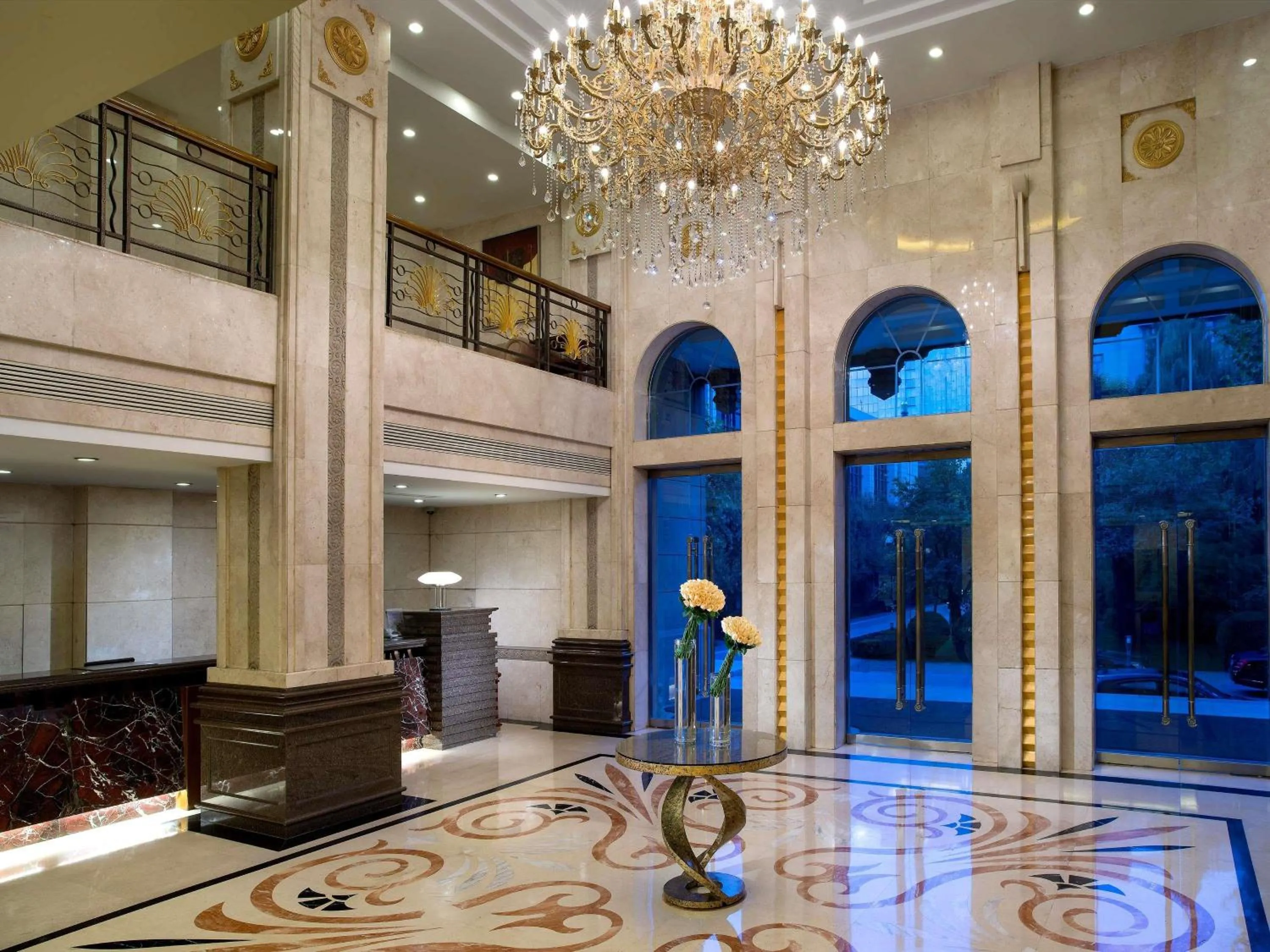 Property building in Grand Mercure Xian On Renmin Square