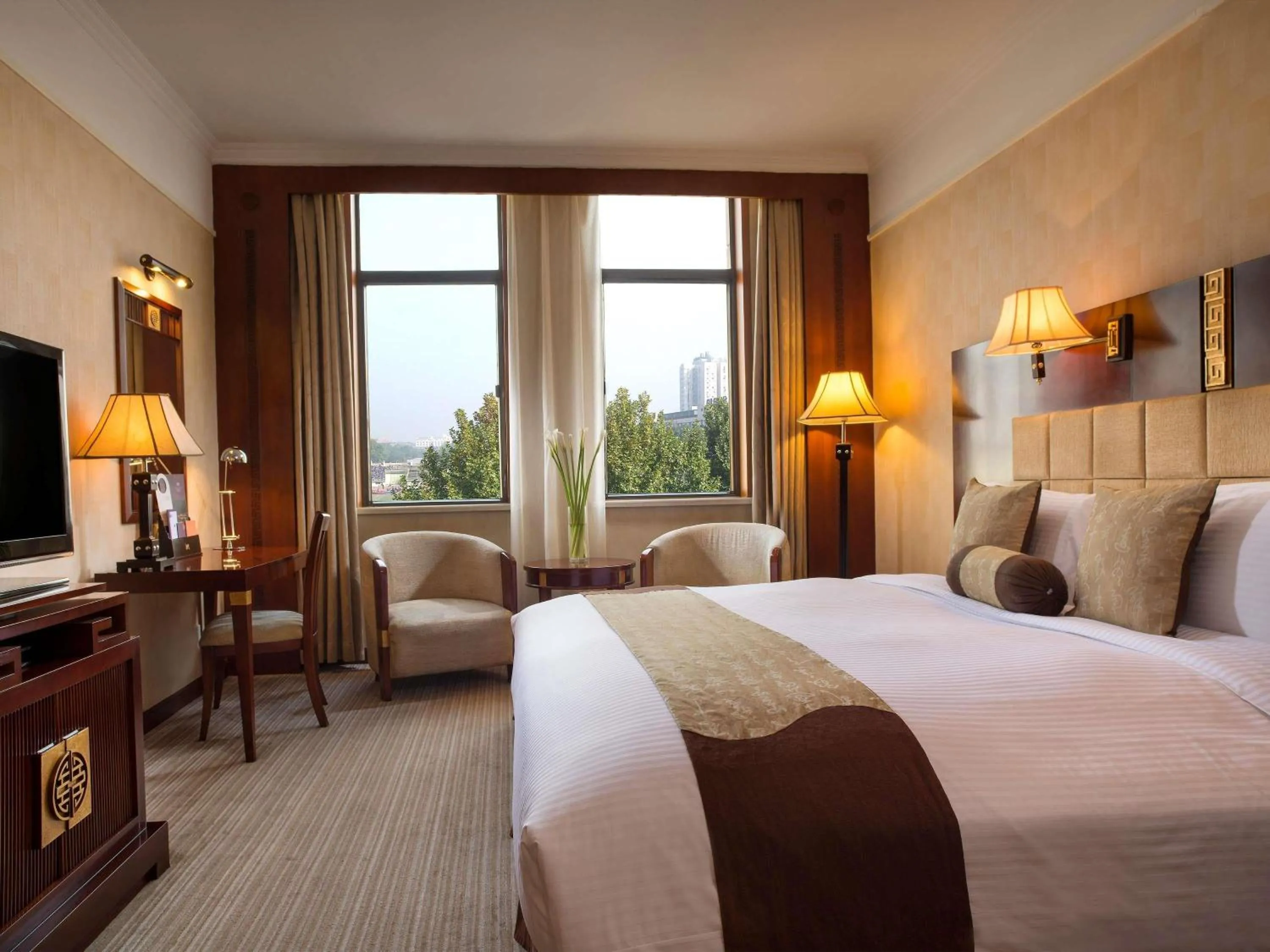 Bedroom, Bed in Grand Mercure Xian On Renmin Square