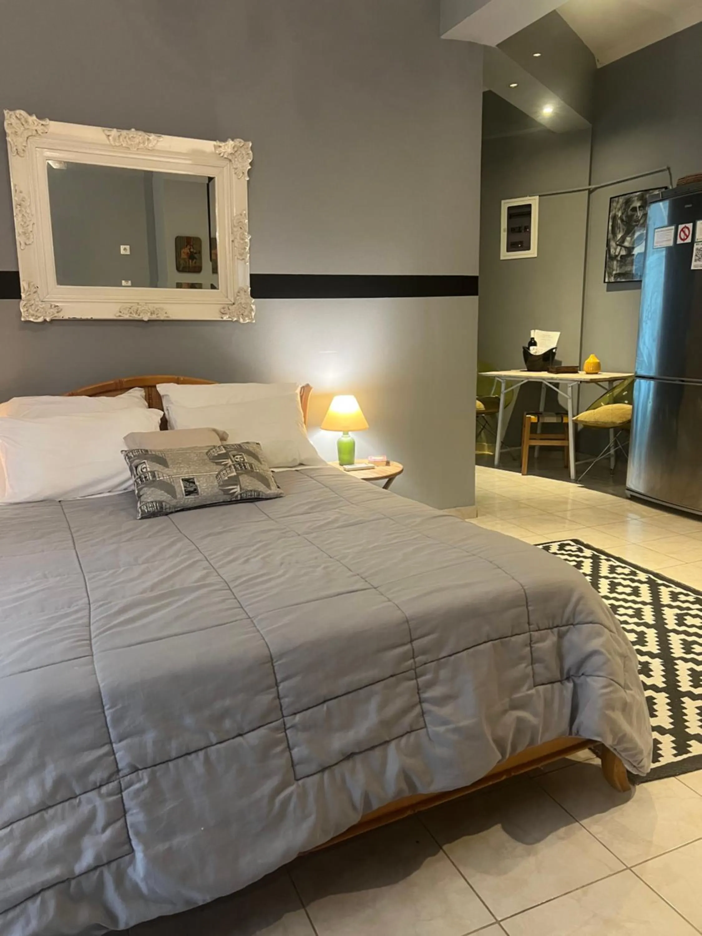 Photo of the whole room in Lamda Vintage Appartment