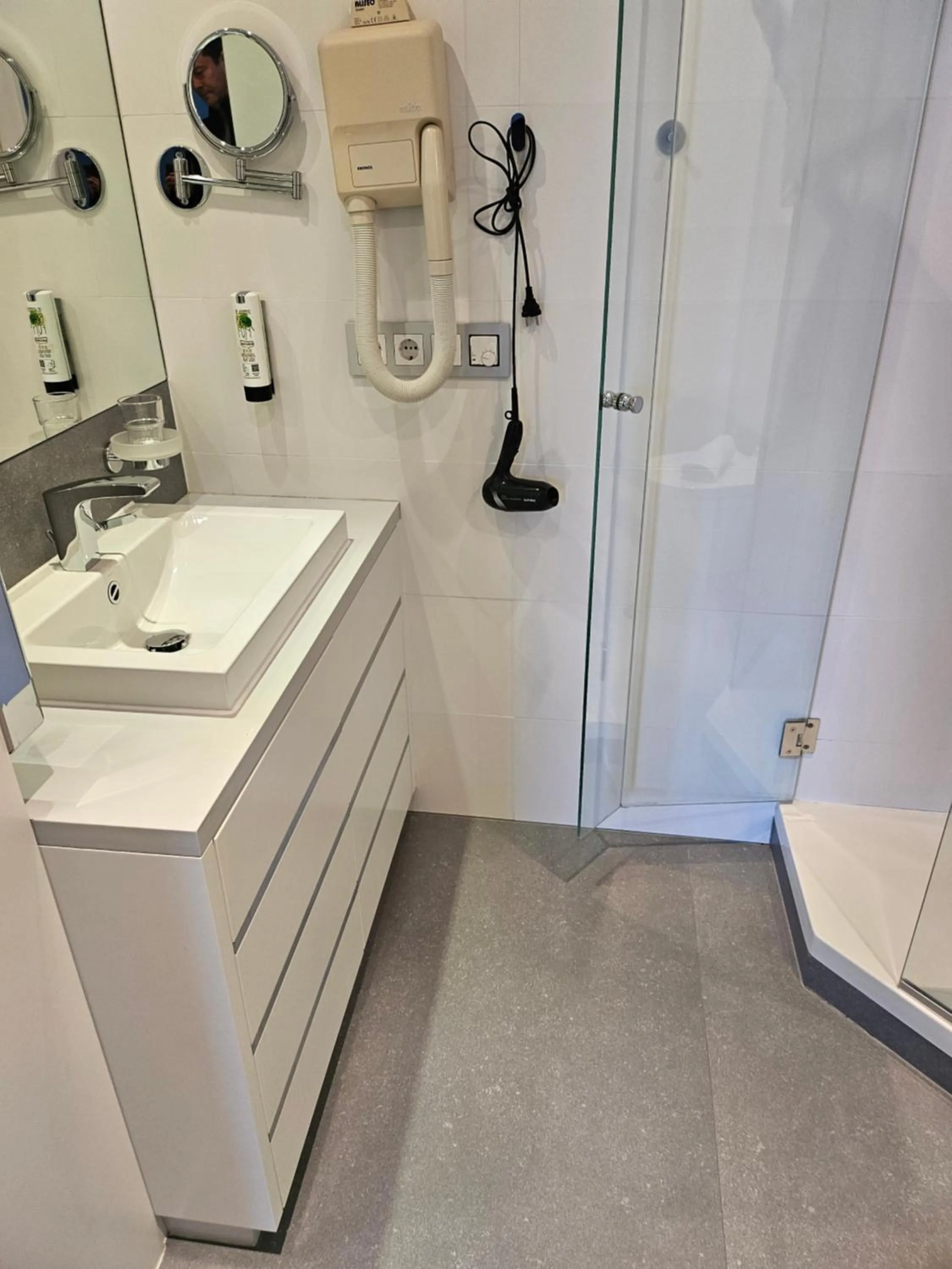 Bathroom in Gästehaus Margarete