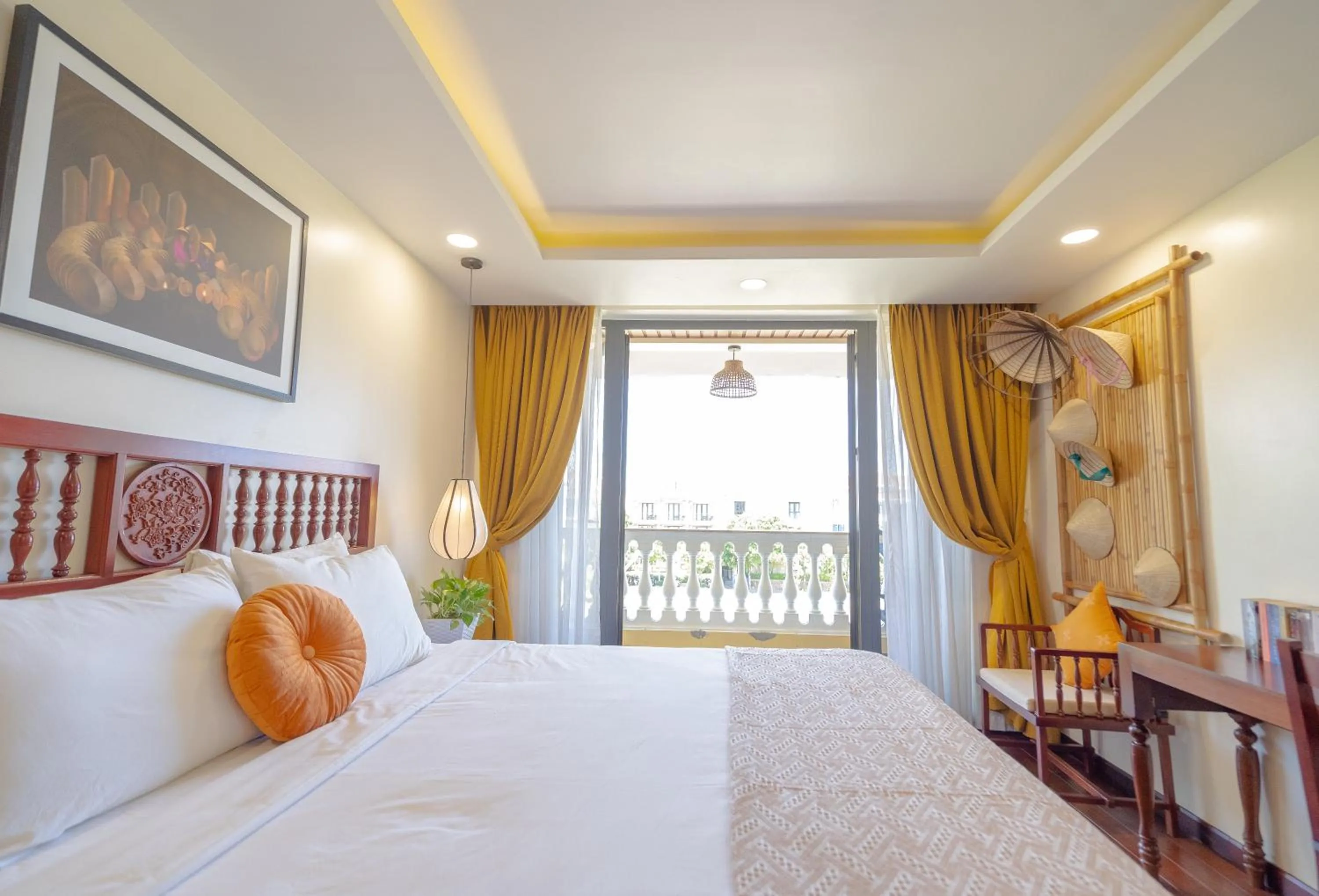 View (from property/room), Bed in Virgo Villa Quê Hội An