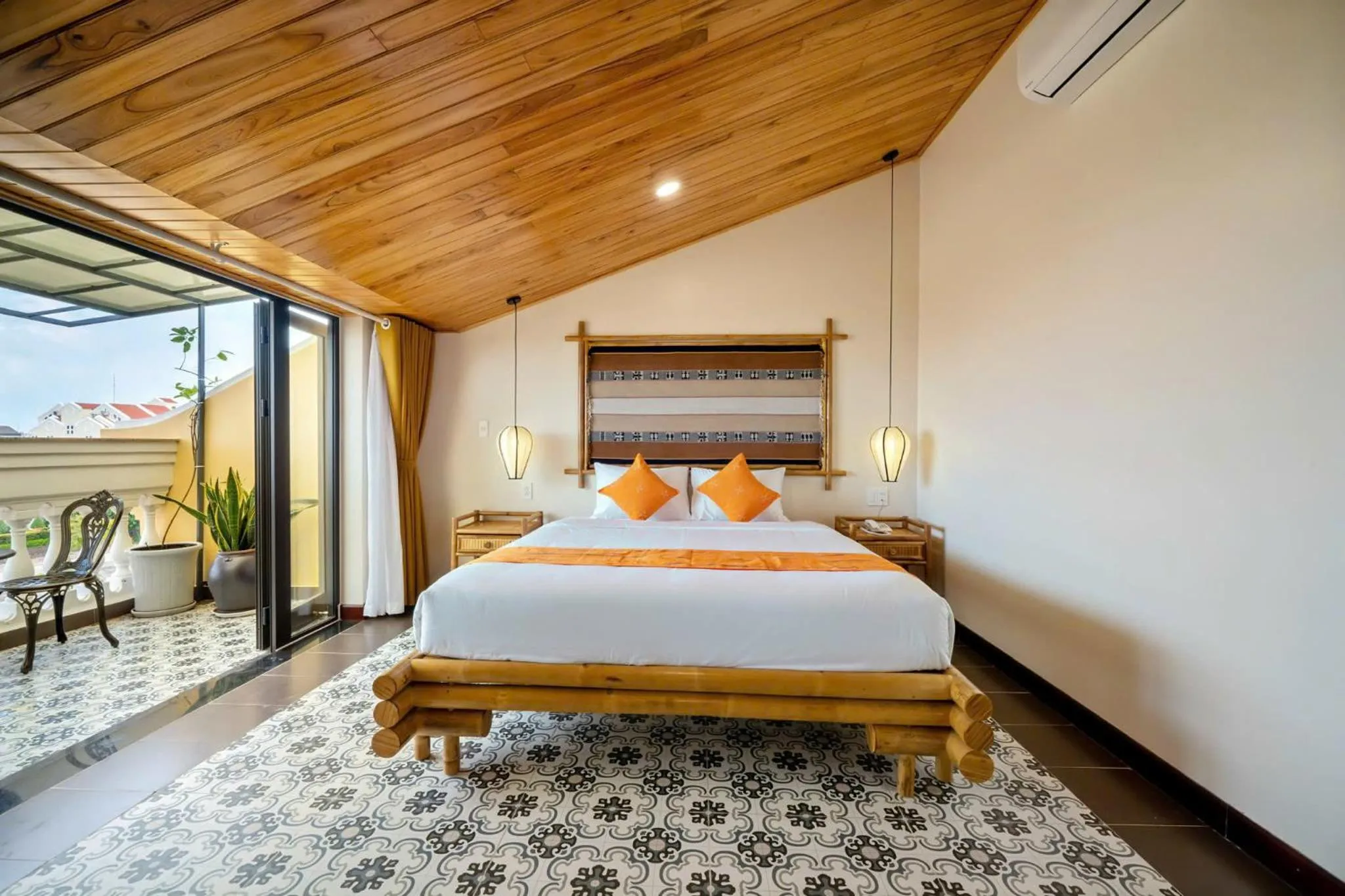 Bed in Virgo Villa Quê Hội An